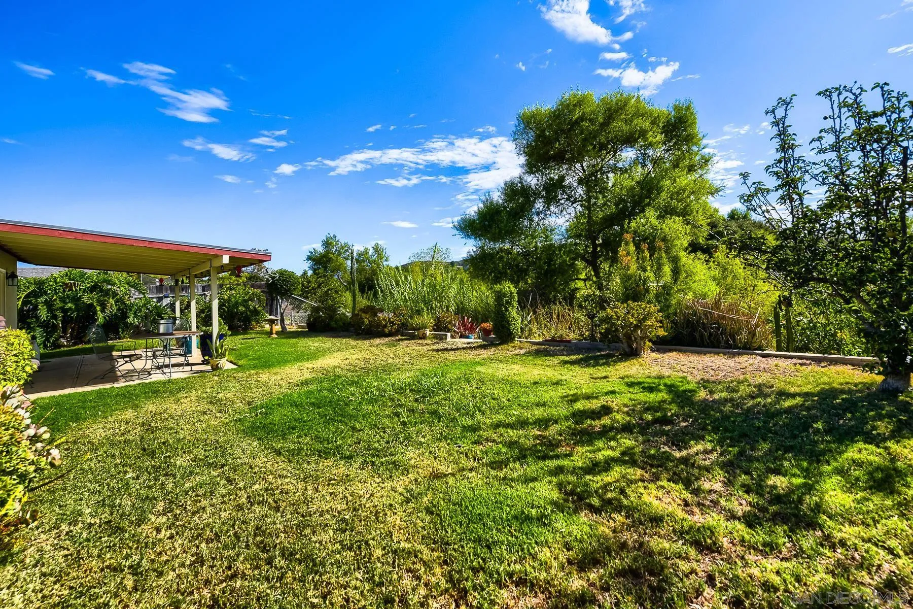 https://cdn.realtyfeed.com/cdn/127/260022256/7723cfc9a8e9cc5e795391b094a8cf90.webp