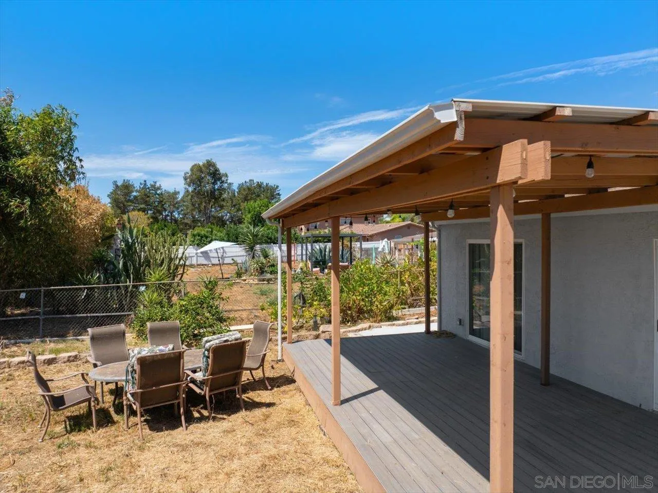 https://cdn.realtyfeed.com/cdn/127/260022258/6277abc27cc42baa58ab40d573c4b510.webp