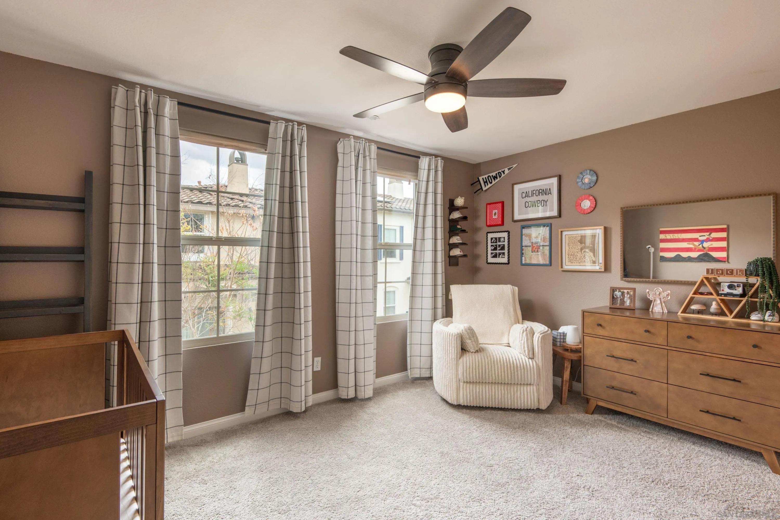 https://cdn.realtyfeed.com/cdn/127/260022259/65c3c088e51c219d576d8c5d3b865822.webp
