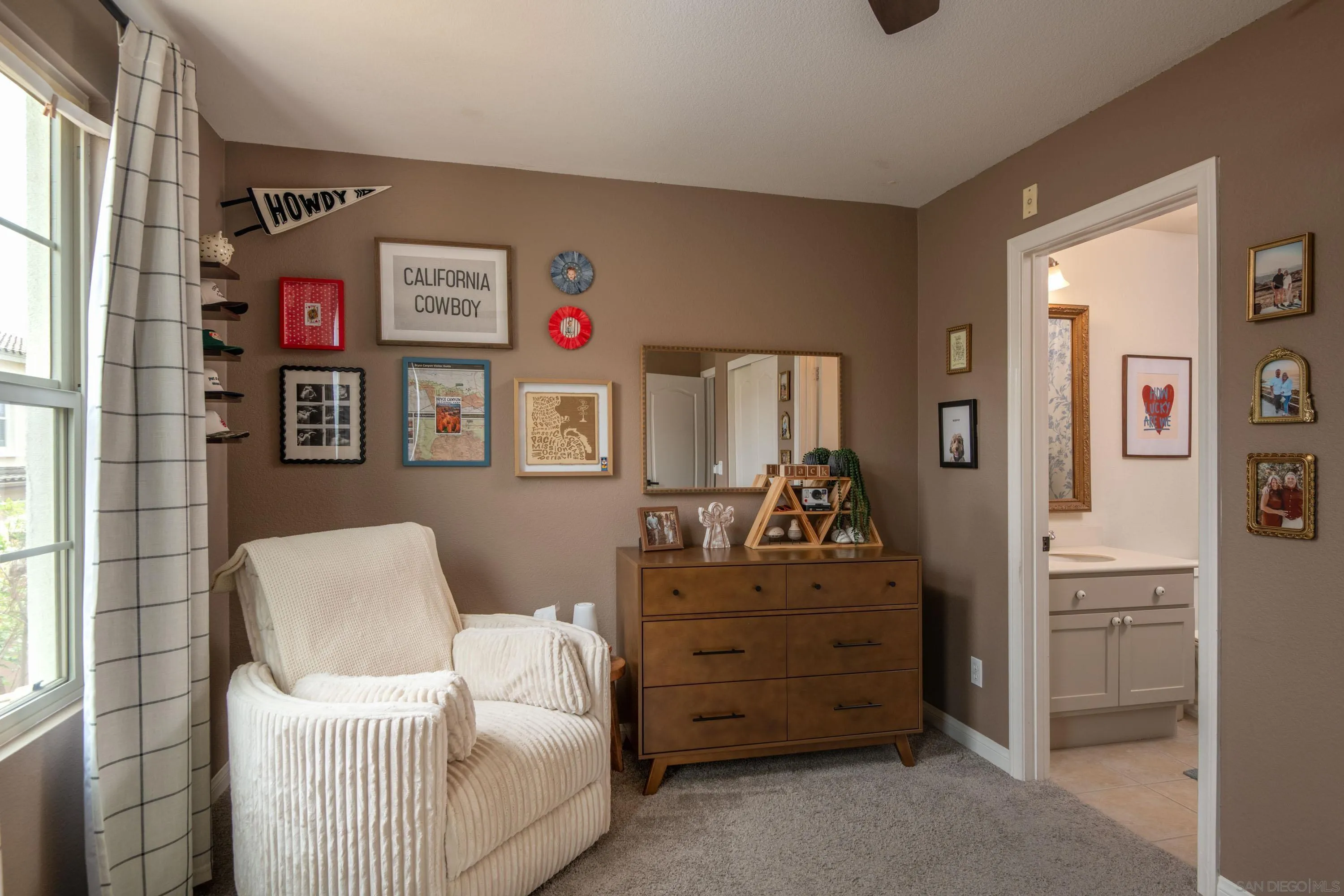 https://cdn.realtyfeed.com/cdn/127/260022259/72503bc6c8b908ad3096b4ef7511f4ca.webp
