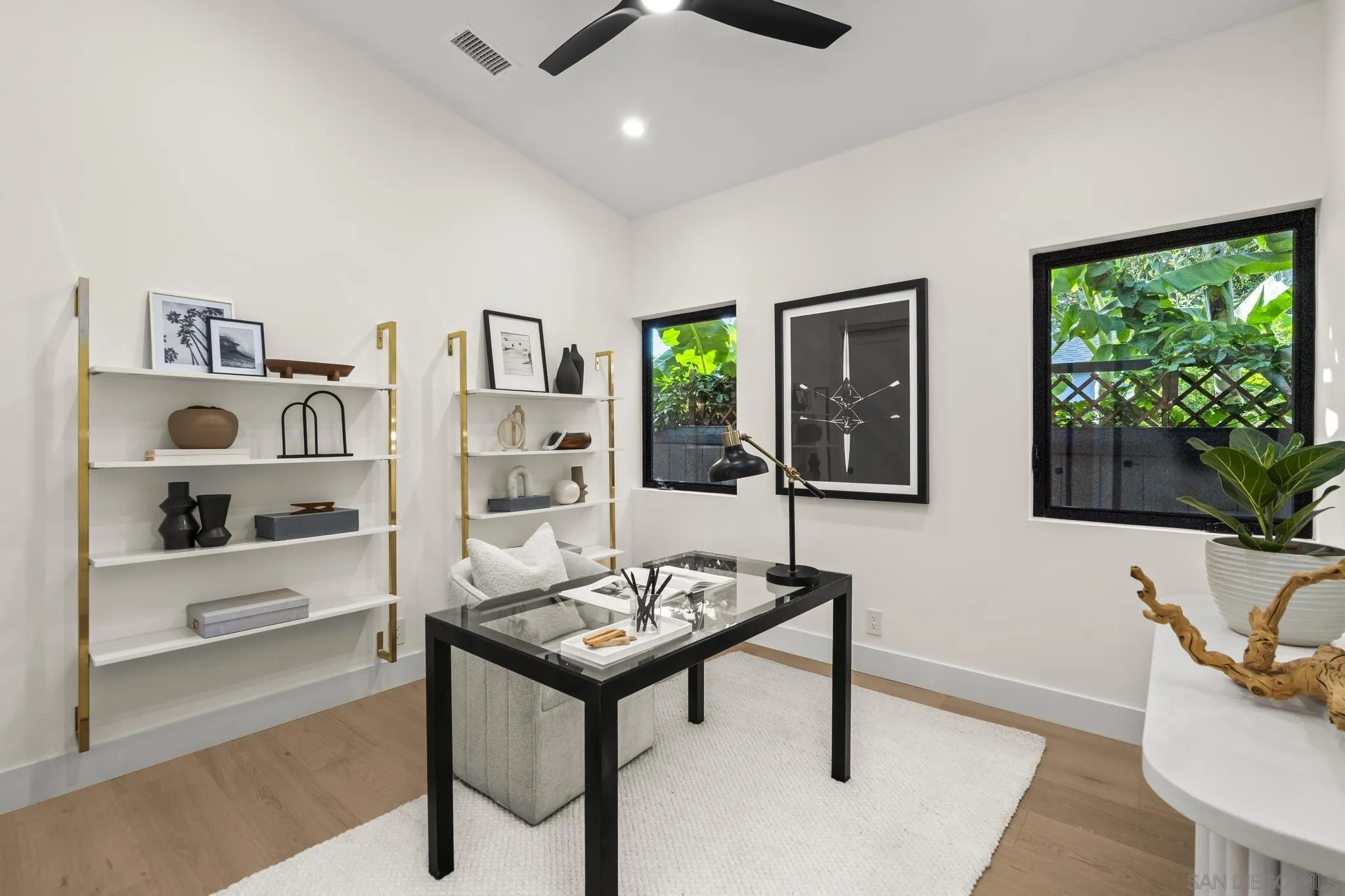 https://cdn.realtyfeed.com/cdn/127/260022260/9253d0428b7e86bca84c98cb4772ccd1.webp