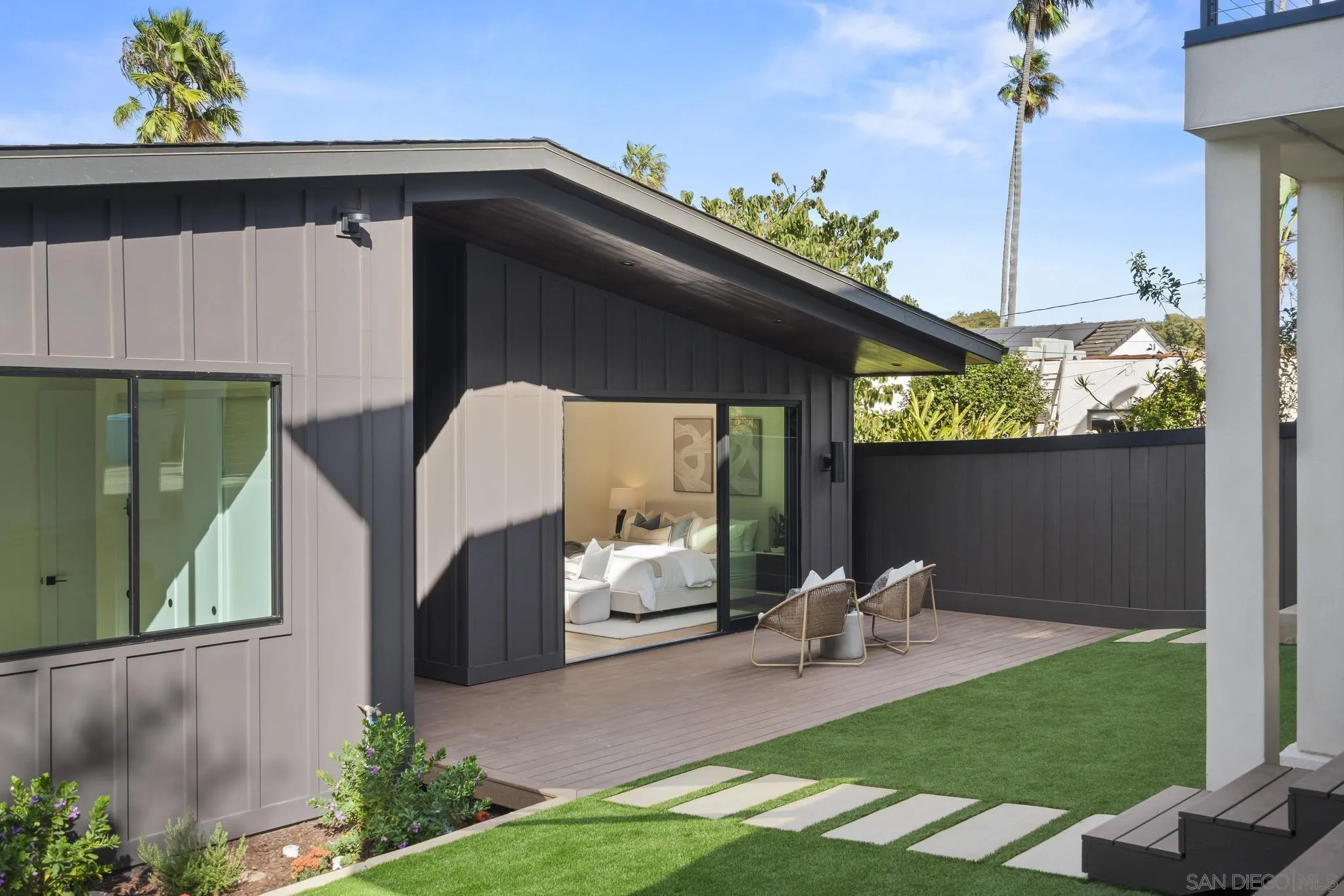 https://cdn.realtyfeed.com/cdn/127/260022260/9f63a68be00127be172f407759a77e39.webp