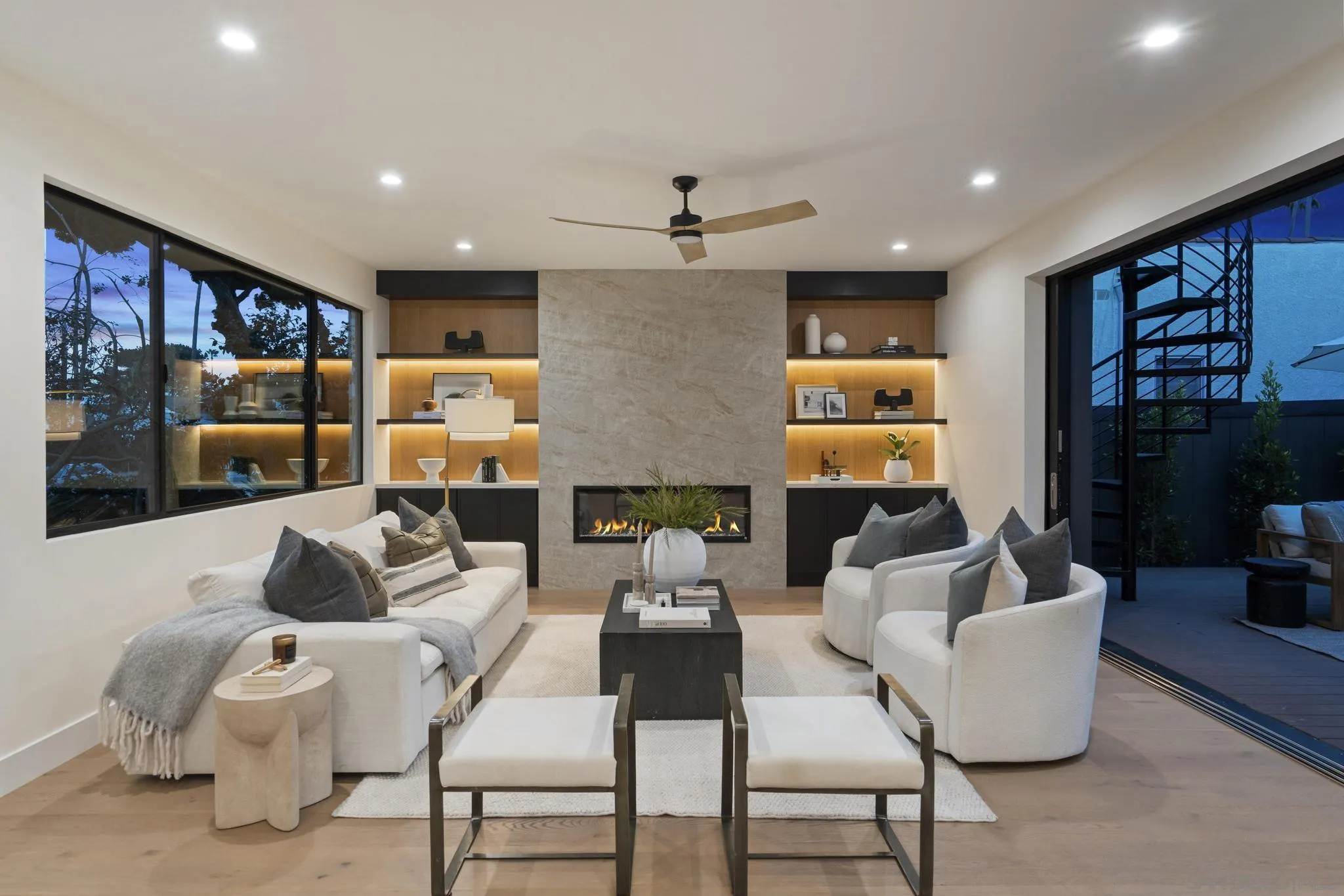 https://cdn.realtyfeed.com/cdn/127/260022260/c4239e9214b37aaa9980510208dbaa28.webp