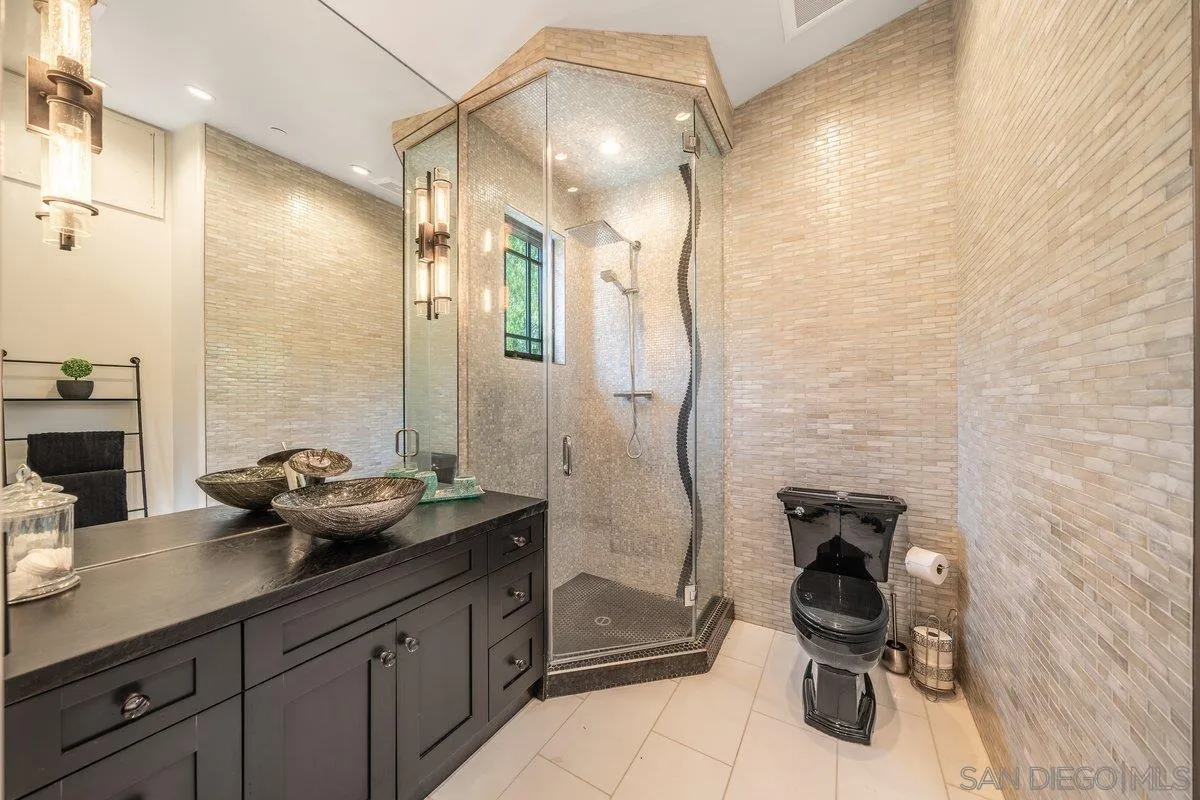 https://cdn.realtyfeed.com/cdn/127/260022268/16d8f383e2ec1831caa6d3b1cfb22a43.webp