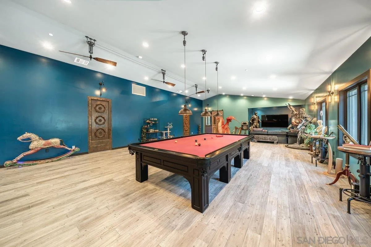 https://cdn.realtyfeed.com/cdn/127/260022268/44e90c7d7ae9cc54c9a0c5aa13da9d04.webp