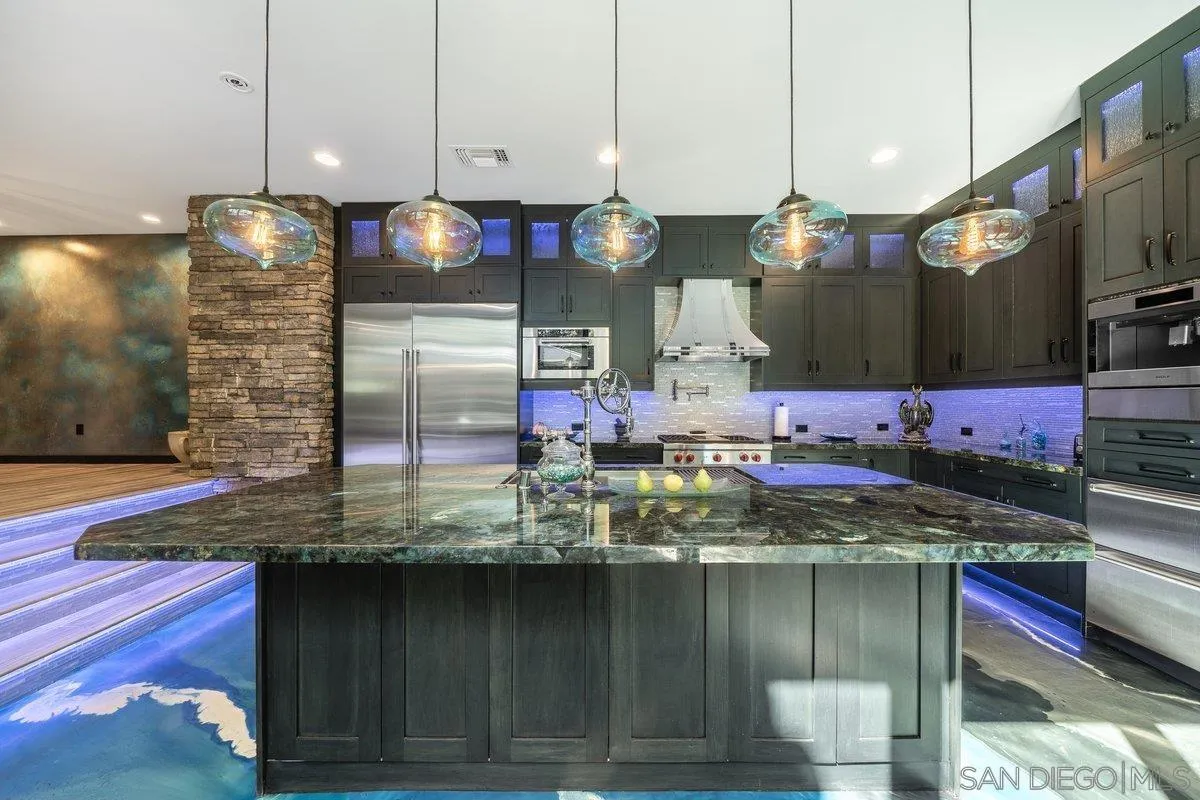 https://cdn.realtyfeed.com/cdn/127/260022268/b02890851a8d8328d721f62f8085ac42.webp