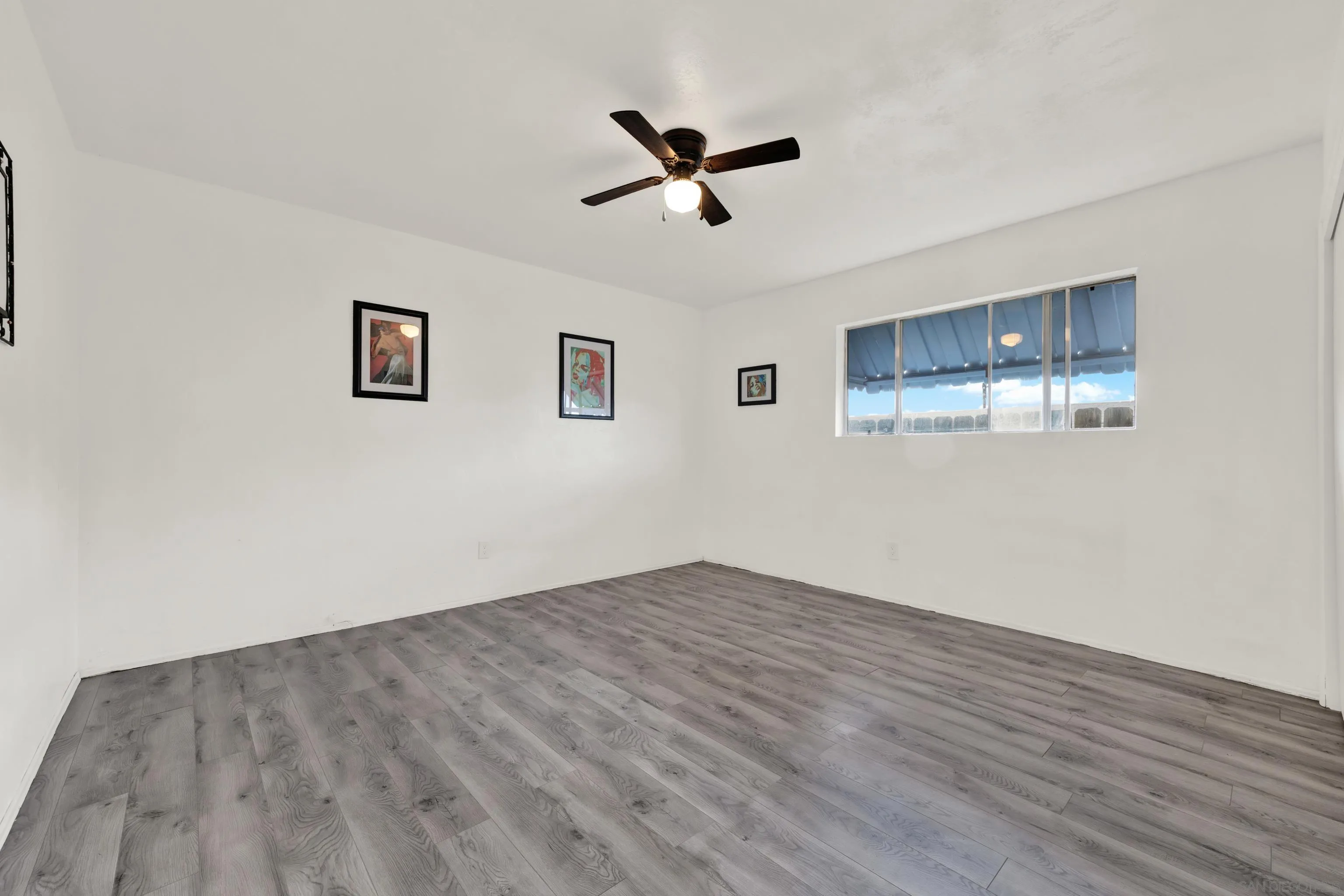 https://cdn.realtyfeed.com/cdn/127/260022271/2fd37702c0b12ce85d0e79f56f16ac48.webp