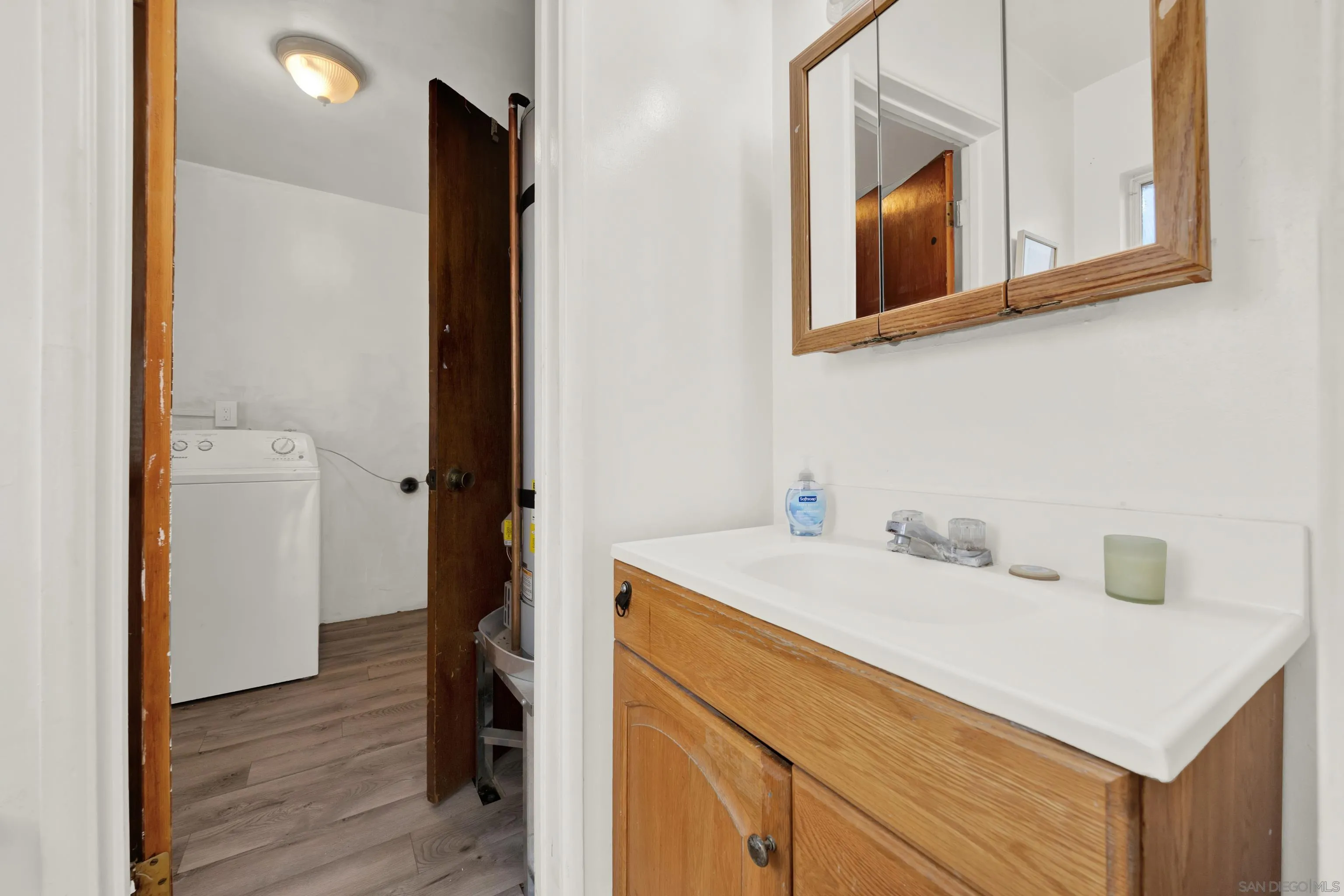 https://cdn.realtyfeed.com/cdn/127/260022271/4678cdba9b1fa9f364a8e9e548fc3c08.webp