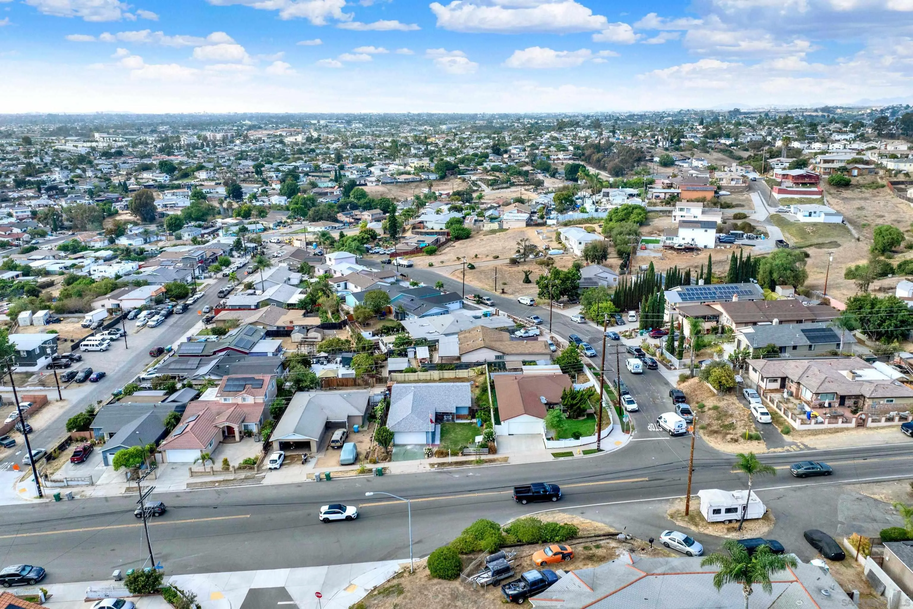https://cdn.realtyfeed.com/cdn/127/260022271/5382c2557b1147926981829d66a94b0a.webp