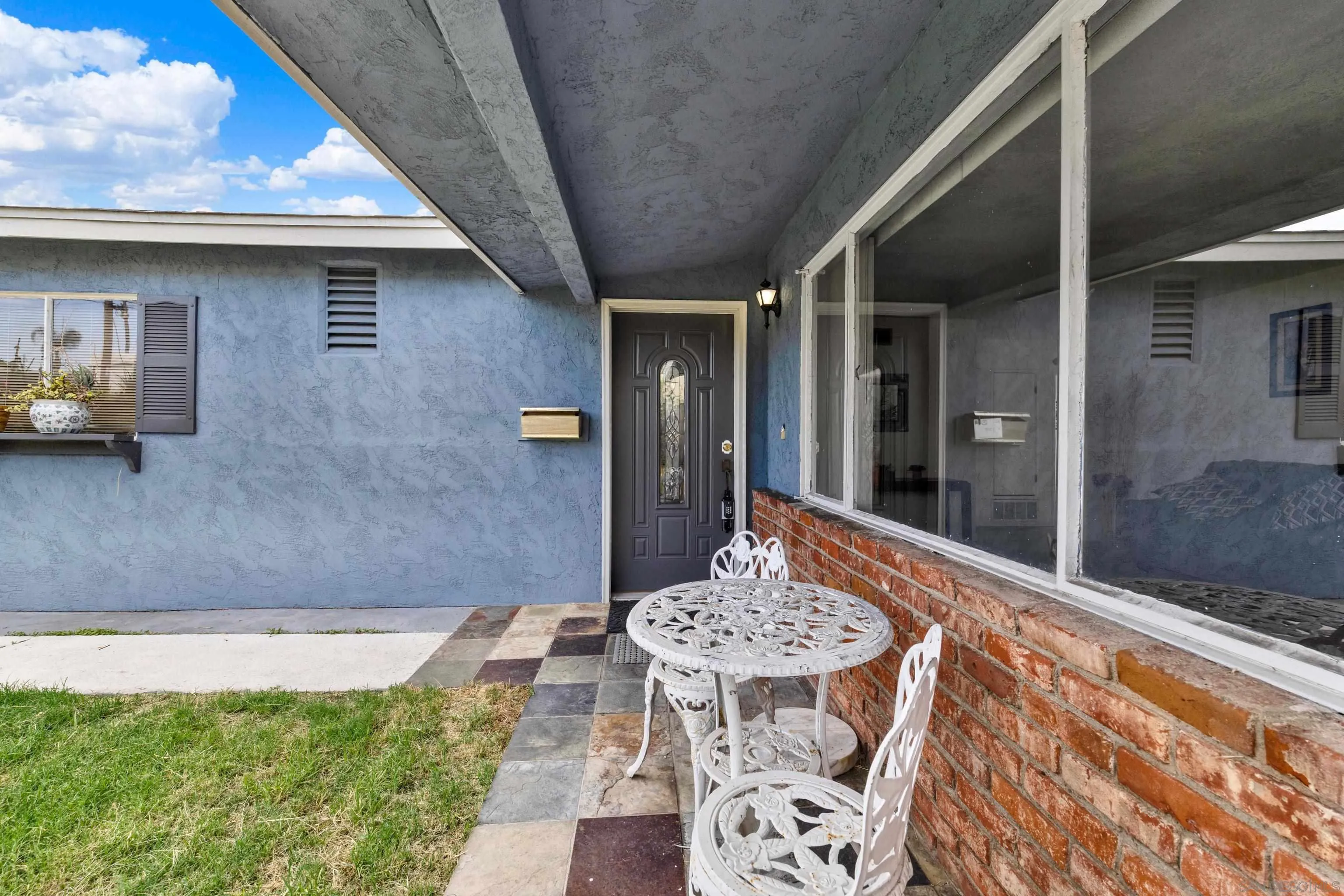 https://cdn.realtyfeed.com/cdn/127/260022271/bcfd951e8d0fc94dc4672aba73bc888b.webp