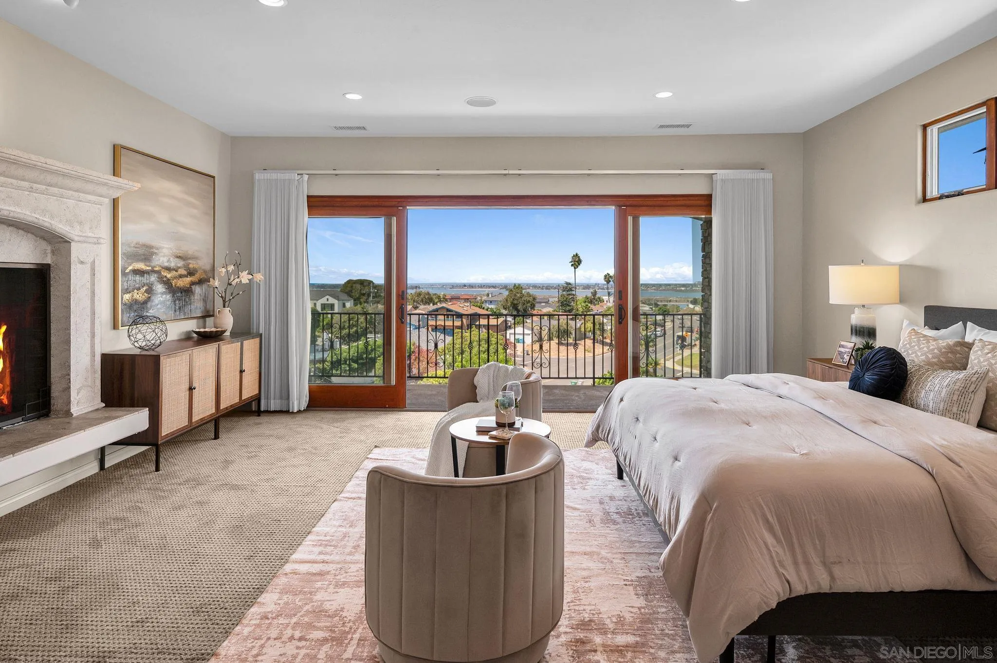 https://cdn.realtyfeed.com/cdn/127/260022275/146441c54f348f53e19d6151a688a8b6.webp