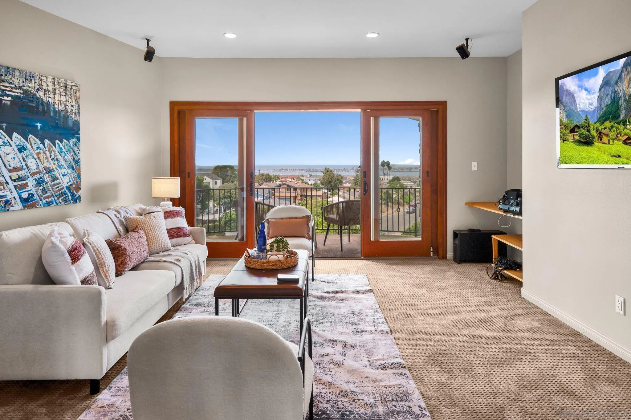 https://cdn.realtyfeed.com/cdn/127/260022275/ac638cce15533e21fc180279295e36ec.webp