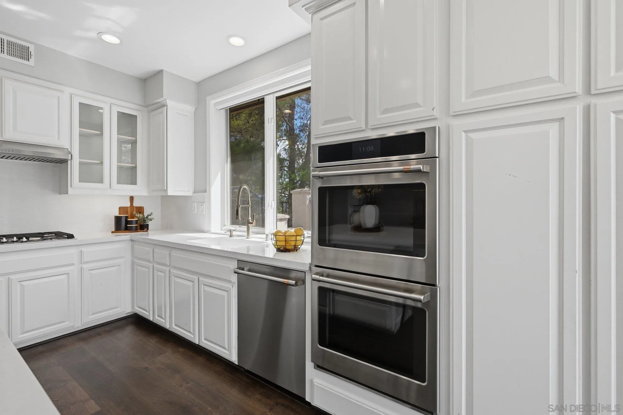 https://cdn.realtyfeed.com/cdn/127/260022277/19dda29a95545a9b6f5a36d33b302e40.webp