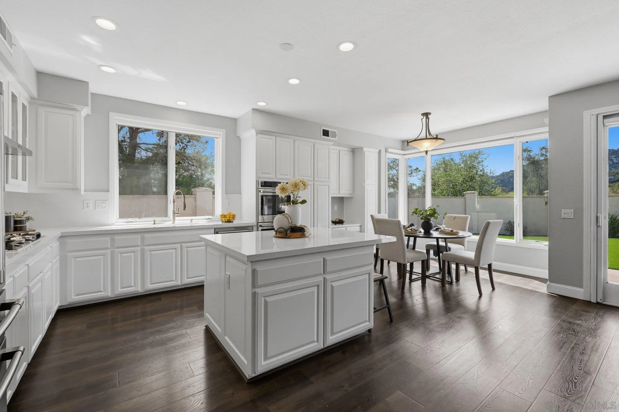 https://cdn.realtyfeed.com/cdn/127/260022277/36373a4413dbf6deecc5d94e1fe503b9.webp
