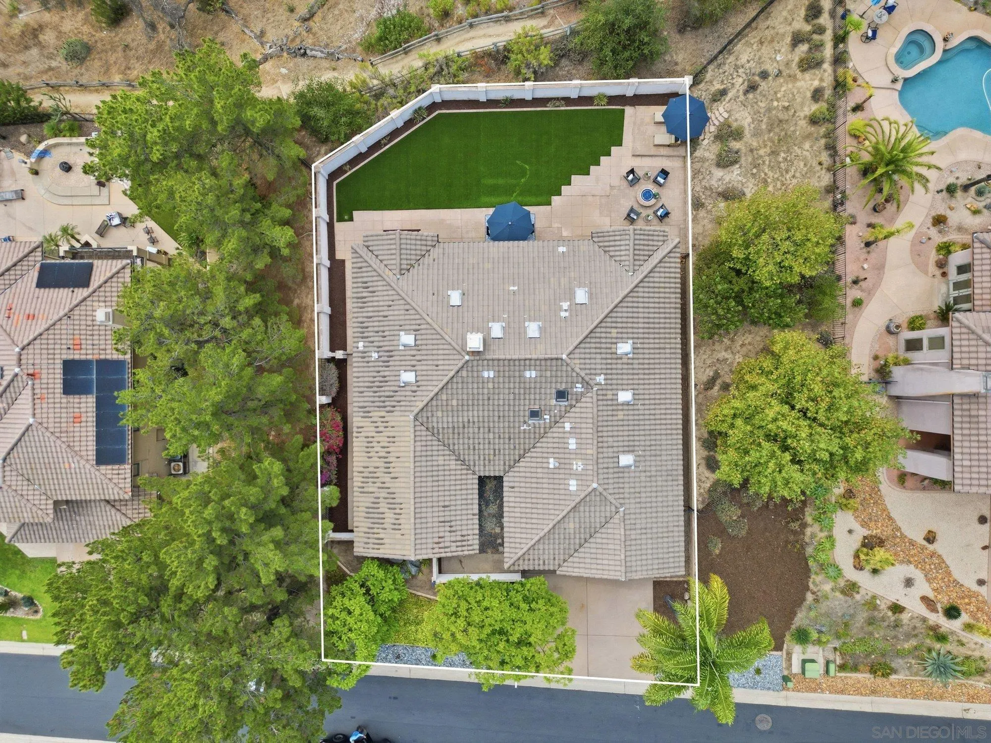 https://cdn.realtyfeed.com/cdn/127/260022277/5bf287d6e82661c3a3952635e0cc0e98.webp