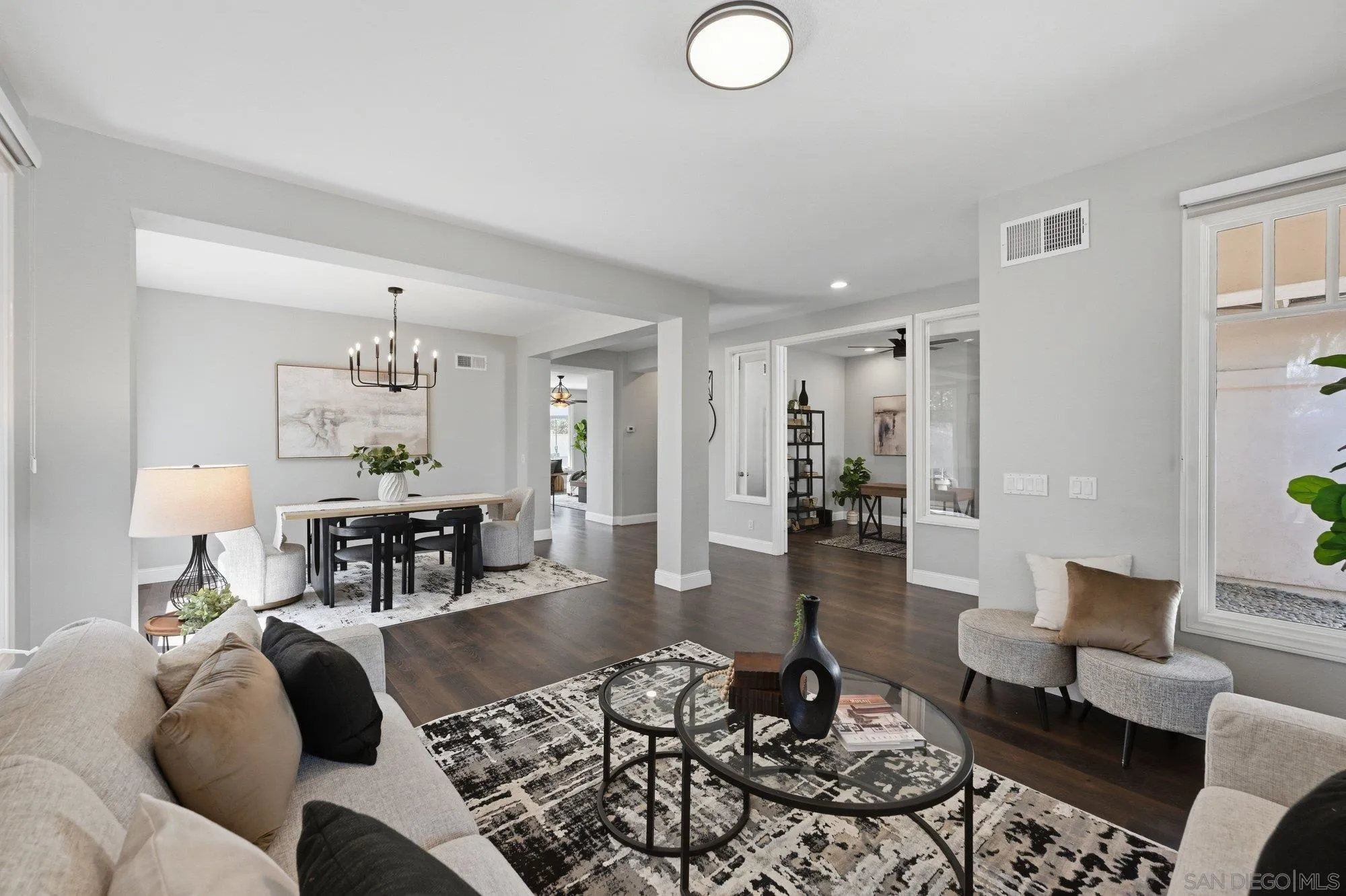 https://cdn.realtyfeed.com/cdn/127/260022277/7e0f9cf4f15ffe498cd152715cf72dd1.webp