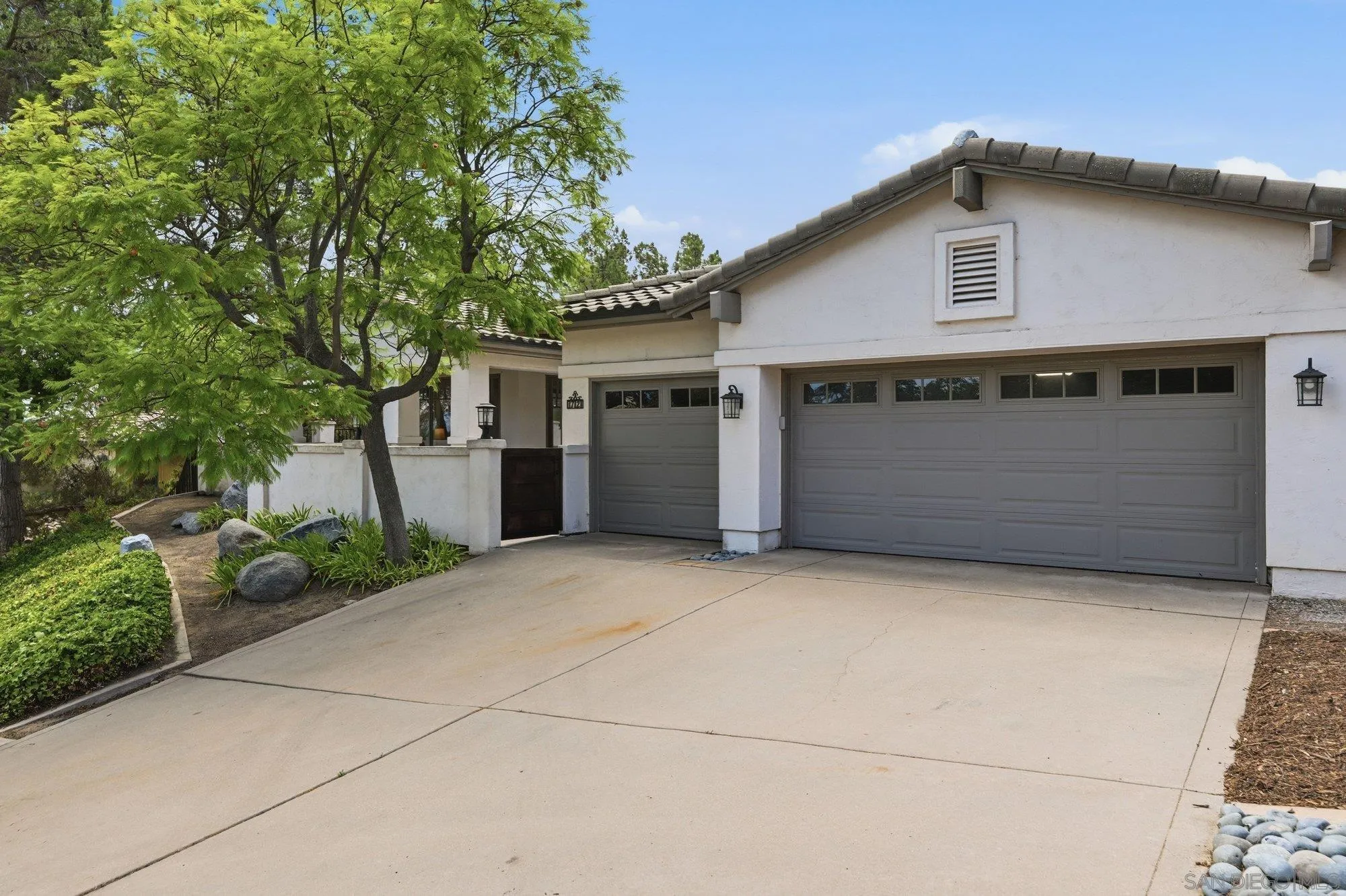 https://cdn.realtyfeed.com/cdn/127/260022277/e40feca634b9488518c516ac5a9b4570.webp