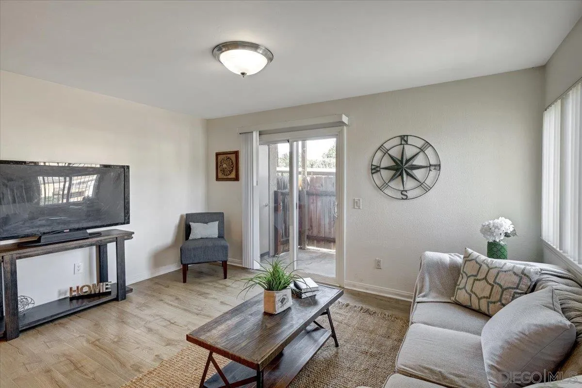 https://cdn.realtyfeed.com/cdn/127/260022283/a6210d17e07add491520dd549cd33208.webp