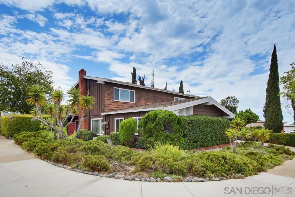 6789 Renkrib Avenue, San Diego, CA 92119 - Photo 3 of 66, San Diego, CA