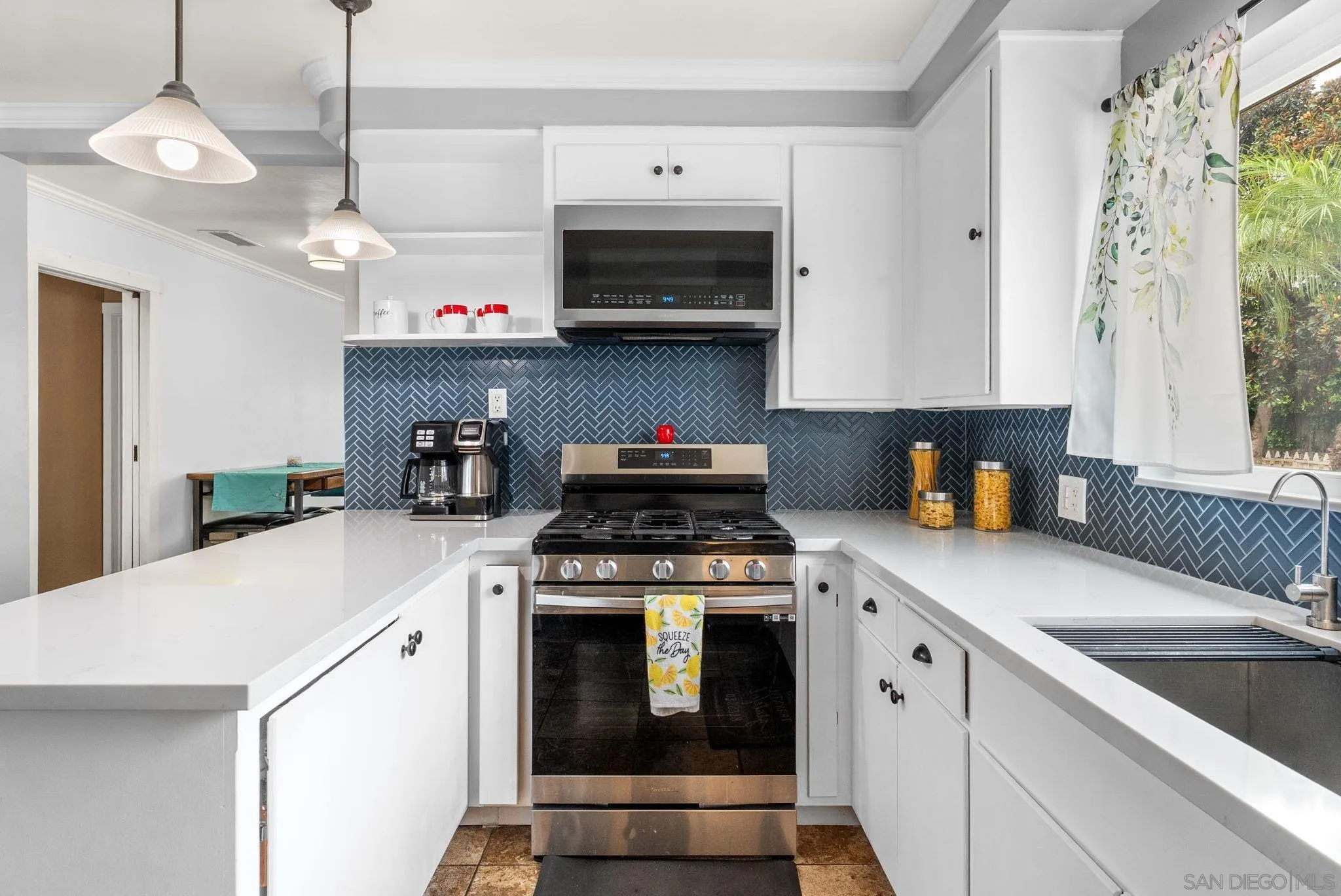https://cdn.realtyfeed.com/cdn/127/260022288/064c2c0c73ef8d9acf6515d4a74c33d4.webp