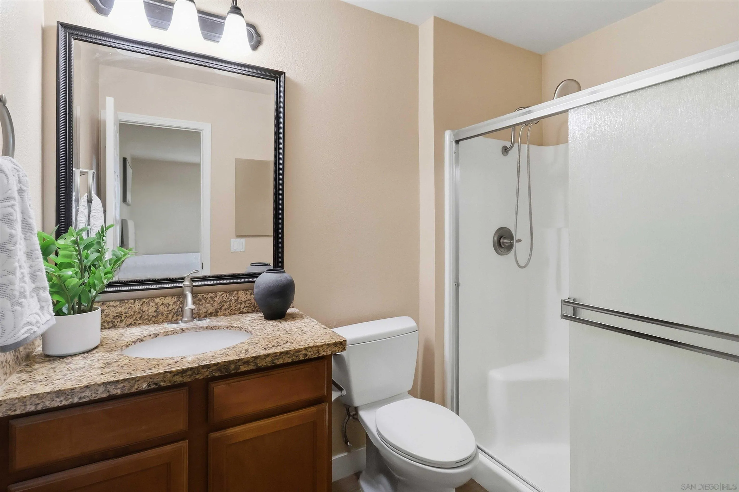 https://cdn.realtyfeed.com/cdn/127/260022290/4785a445cd9fa17d4be9f63d3709b0fb.webp
