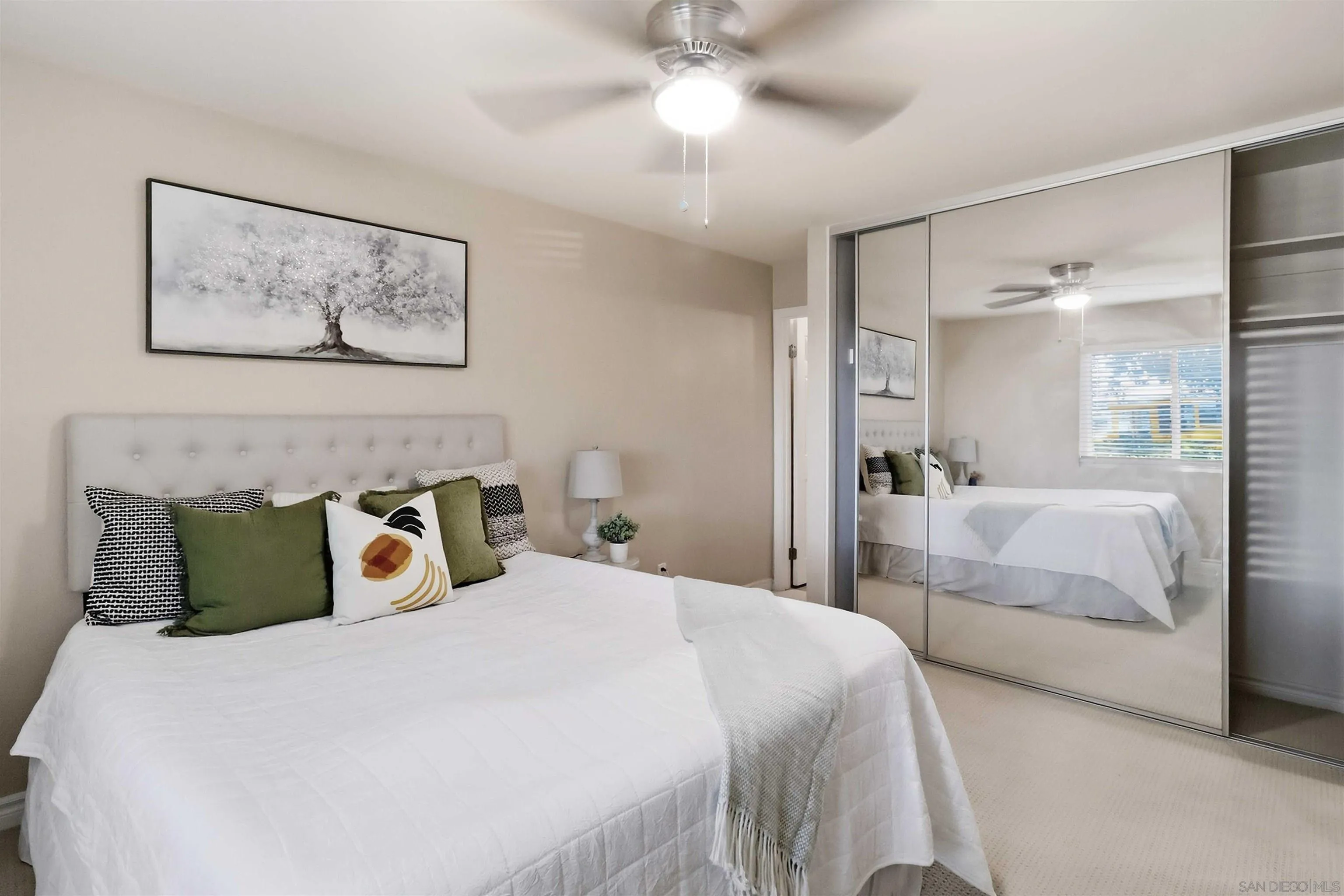 https://cdn.realtyfeed.com/cdn/127/260022290/77c8dadf41c973e5ec012207364d50e1.webp