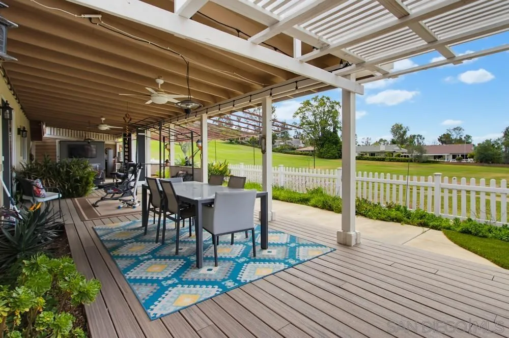 https://cdn.realtyfeed.com/cdn/127/260022301/c40aab311557ba497a065c8527e0d457.webp