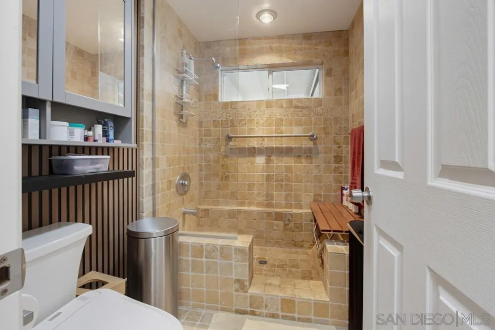 https://cdn.realtyfeed.com/cdn/127/260022301/c5874958a64f400d4b45bf1403c17735.webp