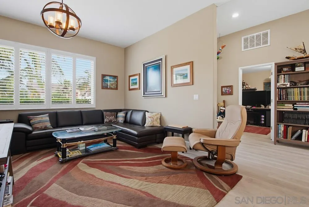 https://cdn.realtyfeed.com/cdn/127/260022301/db39553fb2315fe1f4352b639814f559.webp