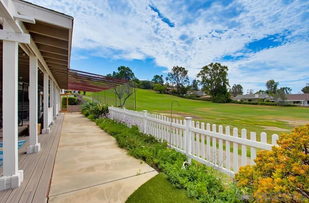 https://cdn.realtyfeed.com/cdn/127/260022301/e7ca9eb580ced7822e26e99044e083b6.webp