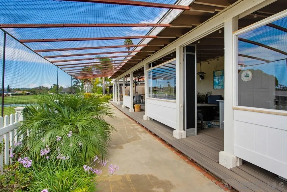 https://cdn.realtyfeed.com/cdn/127/260022301/ef963212e3d5f24f95505befa8c0f1e6.webp