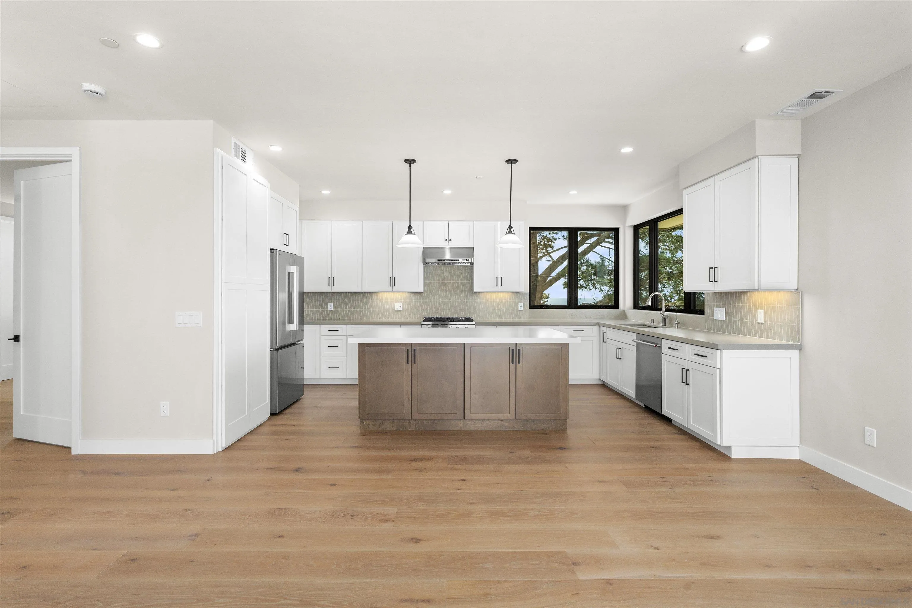 4647 Coronado Avenue, San Diego, CA 92107, photo 29