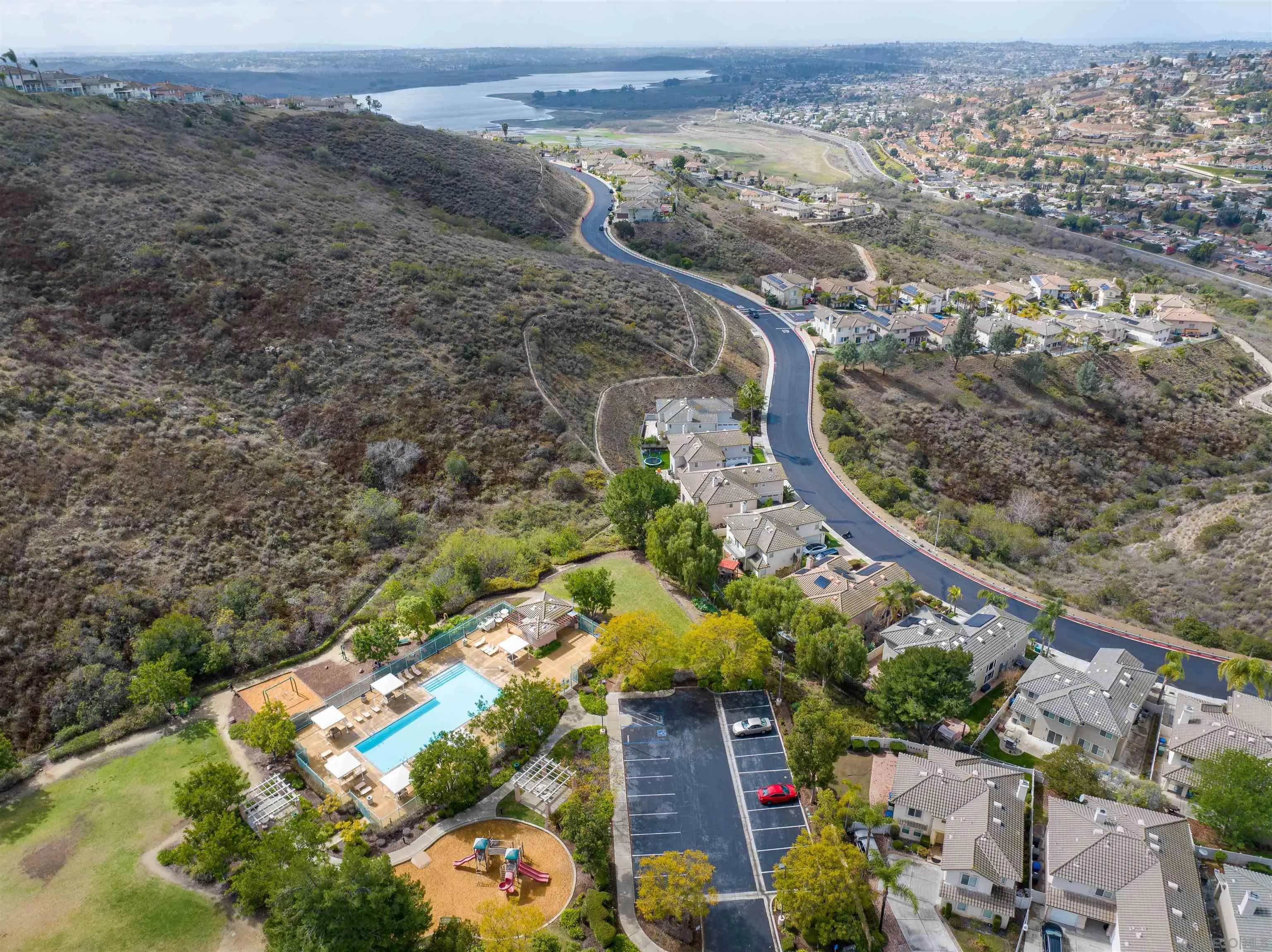 https://cdn.realtyfeed.com/cdn/127/260022311/89602c61231593c2d6fbcc32449c8ffb.webp