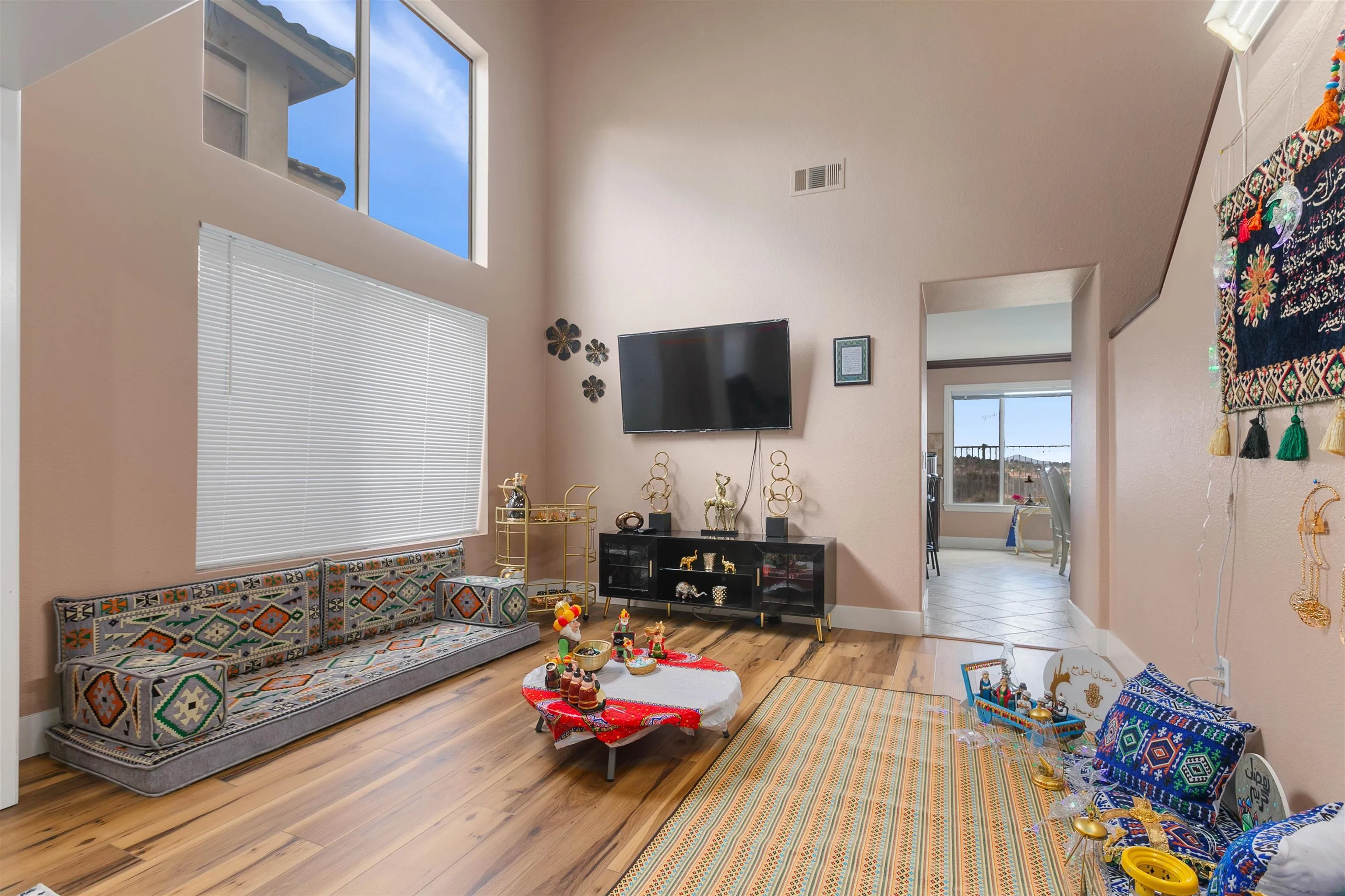 https://cdn.realtyfeed.com/cdn/127/260022311/b3342910fe3d7ebd40e102e863be94ef.webp