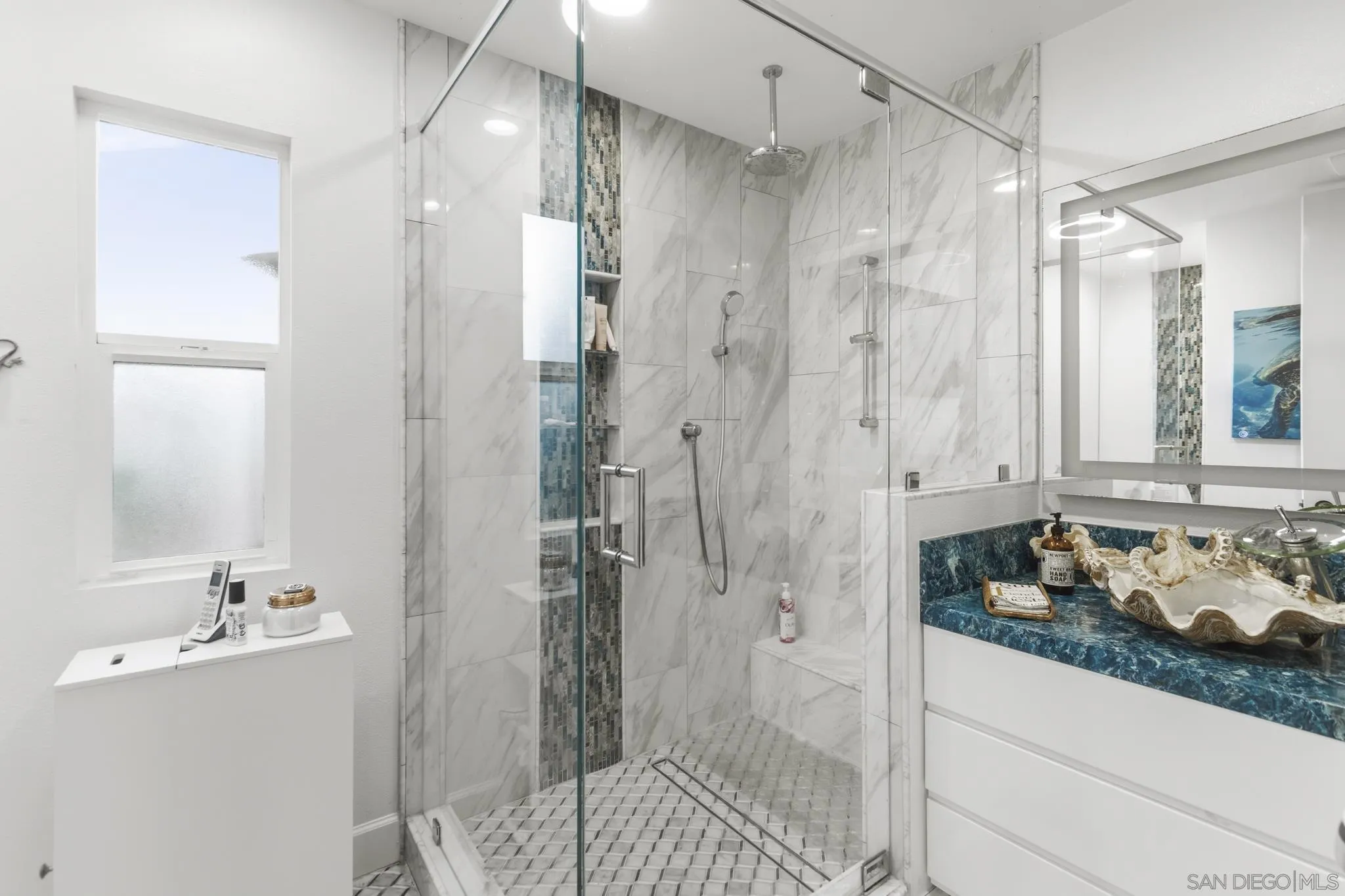 https://cdn.realtyfeed.com/cdn/127/260022315/a408c89e974425e249112de2748f3c99.webp