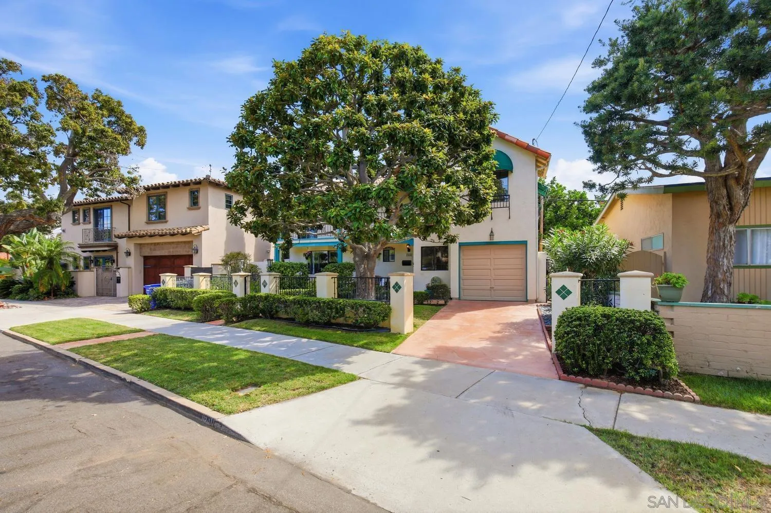 https://cdn.realtyfeed.com/cdn/127/260022318/2e3e5604c9d0d3ca8fe5493650629fdb.webp