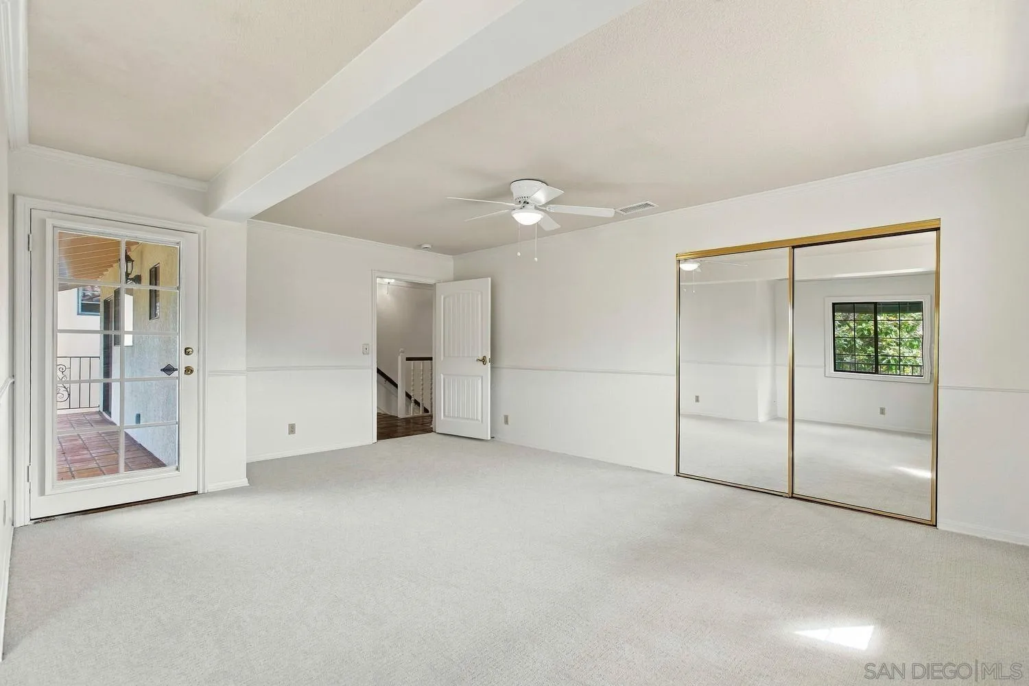 https://cdn.realtyfeed.com/cdn/127/260022318/3acea77307ea0d14d0e9f9db7f5058eb.webp