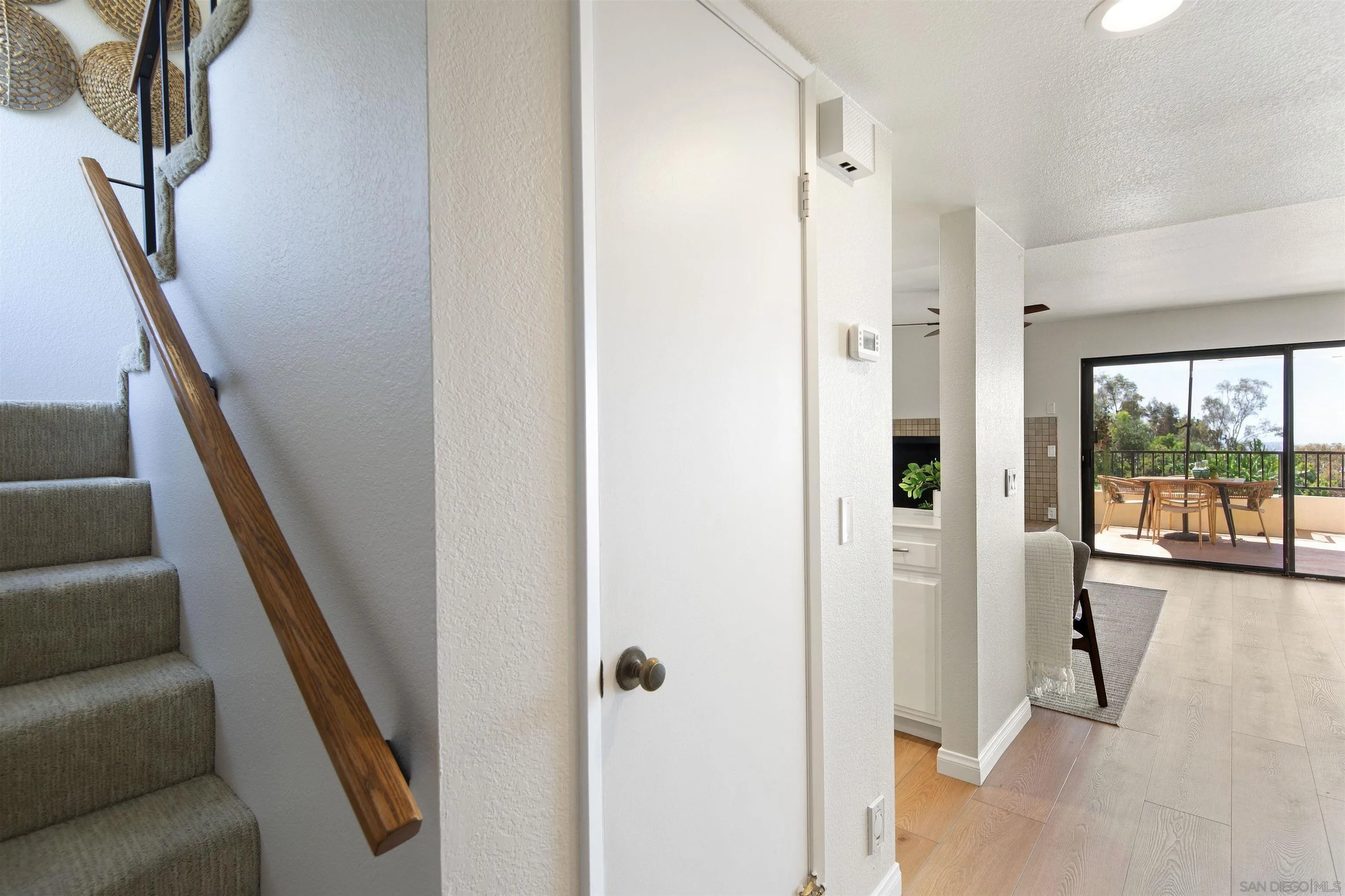 https://cdn.realtyfeed.com/cdn/127/260022319/ac55acd73f3c33a90b4b0315071ab07c.webp