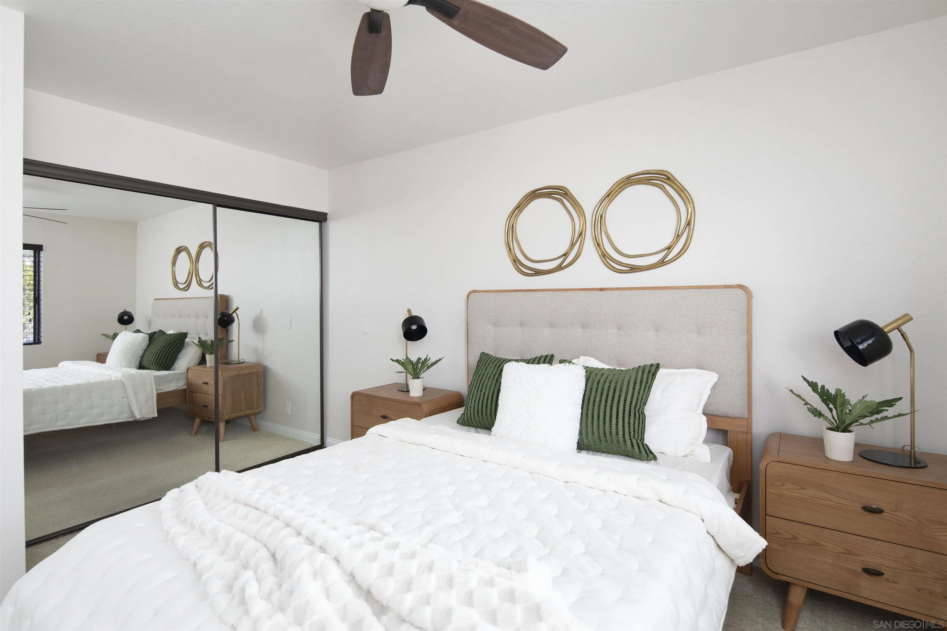 https://cdn.realtyfeed.com/cdn/127/260022319/b429ac7504c718edb442fe4a4b32708a.webp