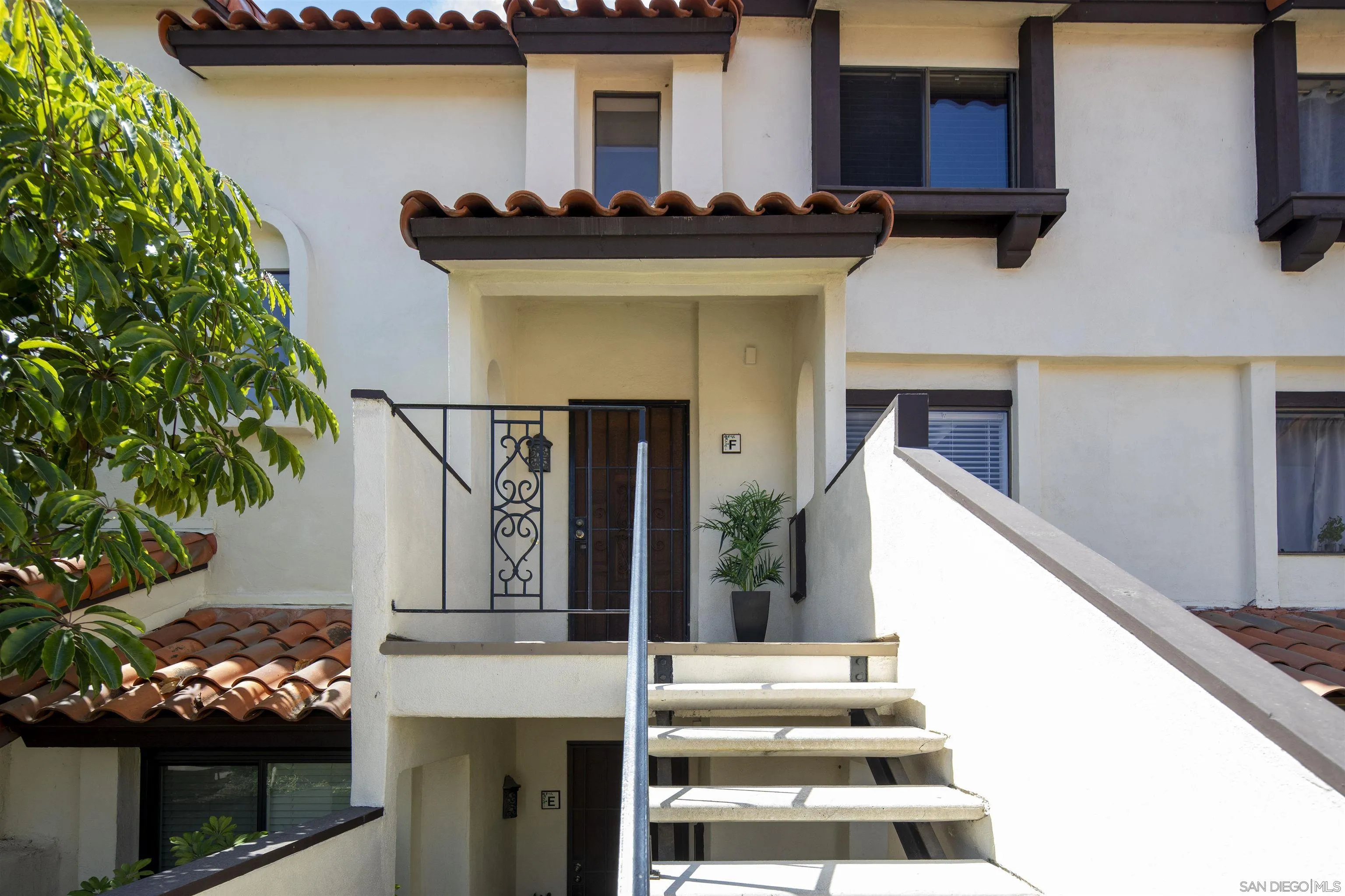 4728 Iroquois Avenue Unit F, San Diego, CA 92117 - Main photo, San Diego, CA