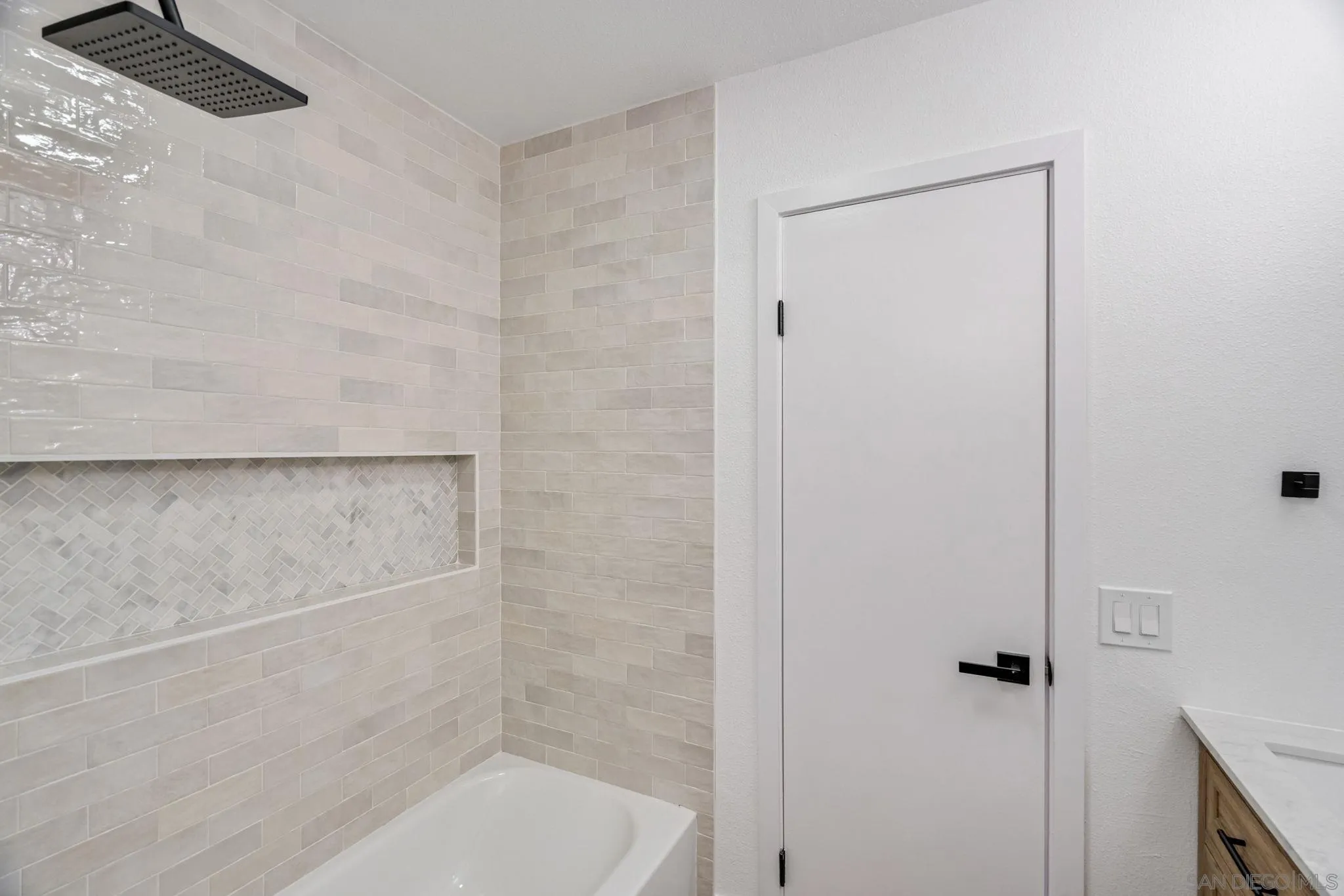 https://cdn.realtyfeed.com/cdn/127/260022325/b87b34008cd839251e5c02e286f5dc9d.webp