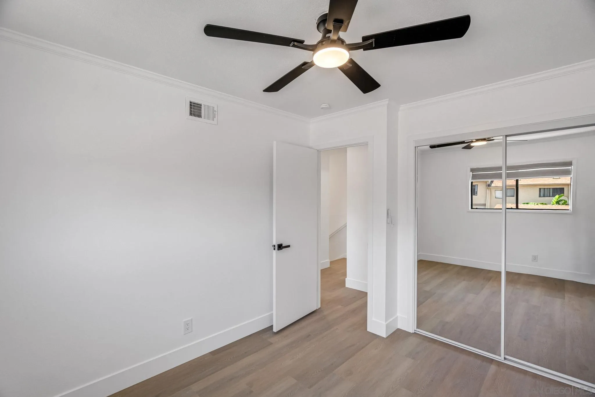 https://cdn.realtyfeed.com/cdn/127/260022325/ba7f55ca261e38f1c59ef981fcc5681c.webp