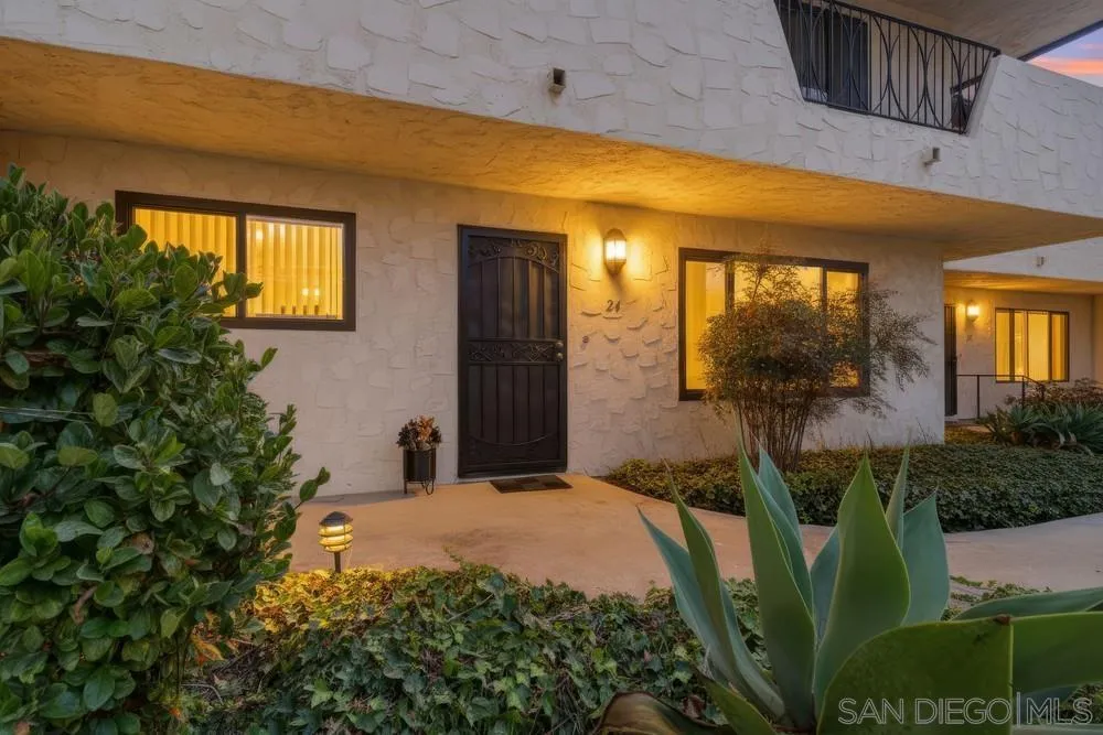 https://cdn.realtyfeed.com/cdn/127/260022327/4a92f599ee2c38f7fe63cead11963293.webp