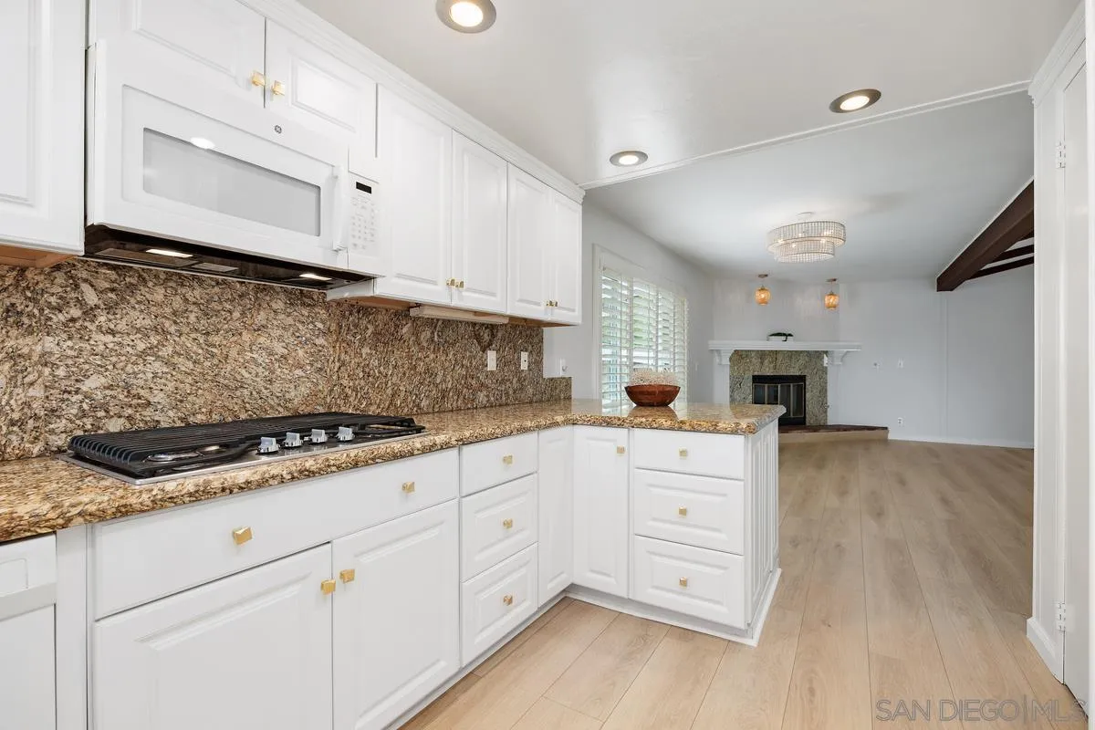 https://cdn.realtyfeed.com/cdn/127/260022331/ac433a12001a3cccd04ead0a0b55819c.webp