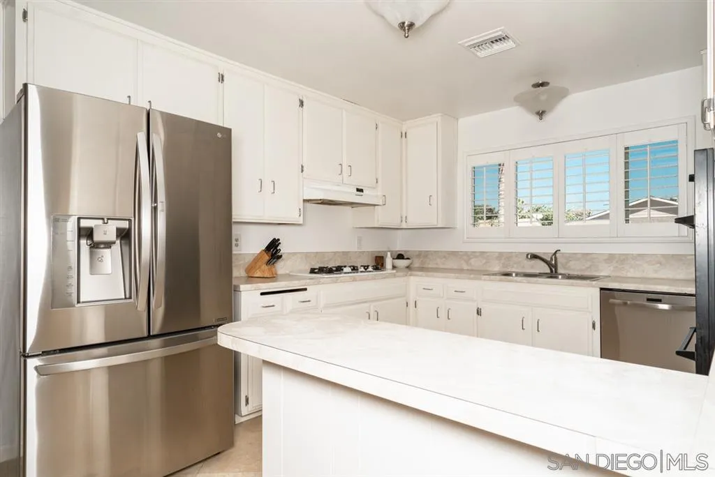 1585 Ionian St, San Diego, CA 92154 - Photo 4 of 24, San Diego, CA