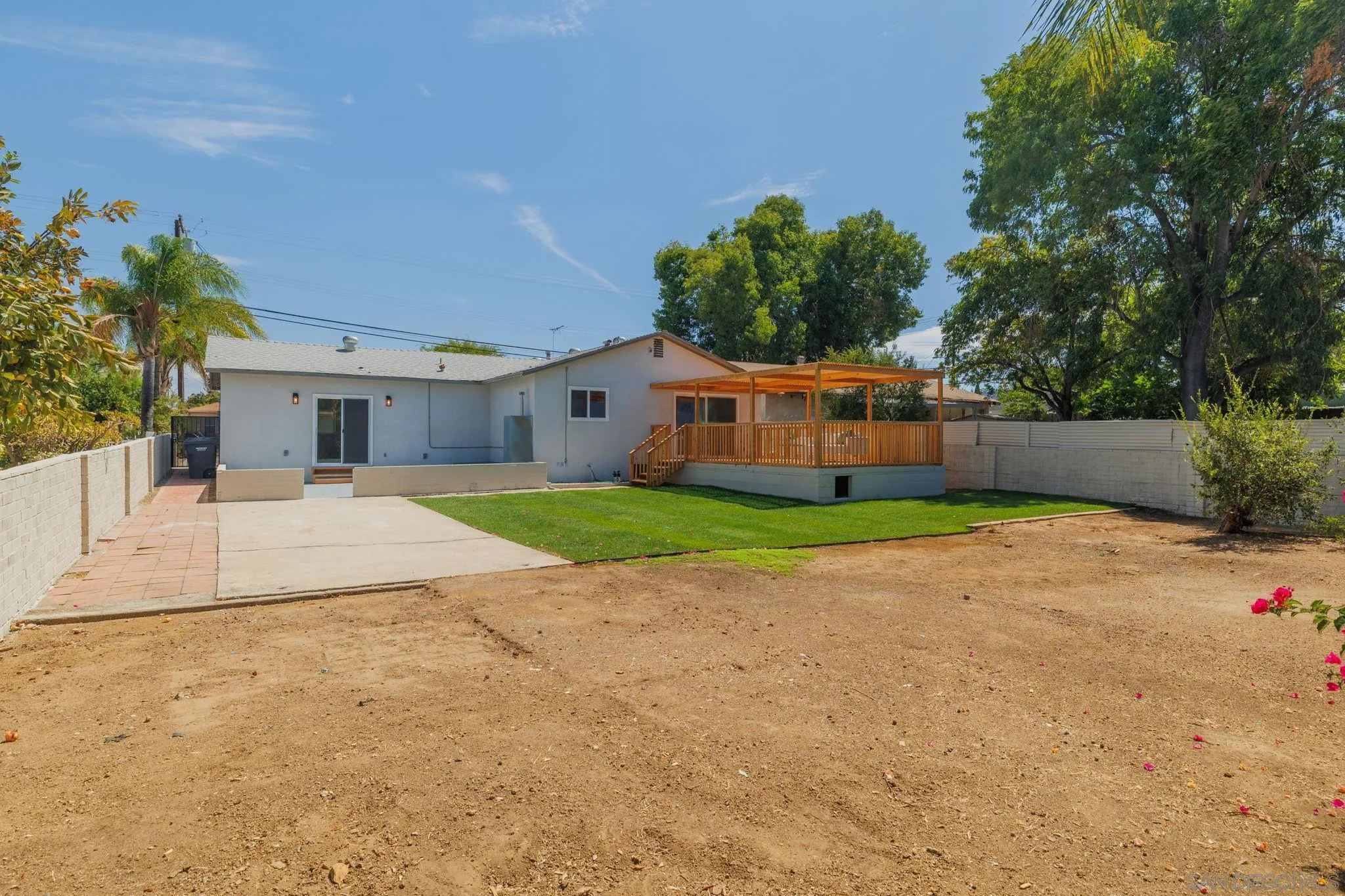 https://cdn.realtyfeed.com/cdn/127/260022339/6dc8d7df677092eb69e3088cb5a8577a.webp