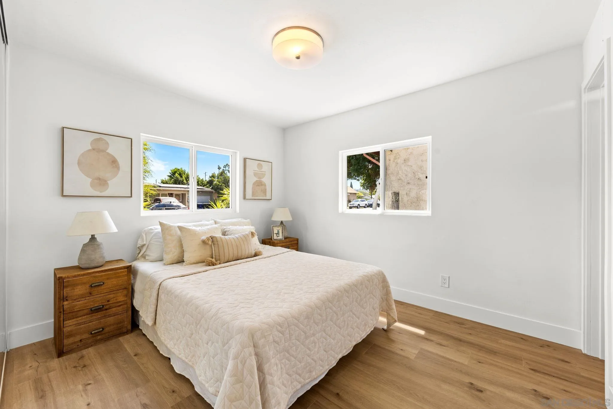 https://cdn.realtyfeed.com/cdn/127/260022339/a6da29511c0f14f9efeb1b39ba50926a.webp