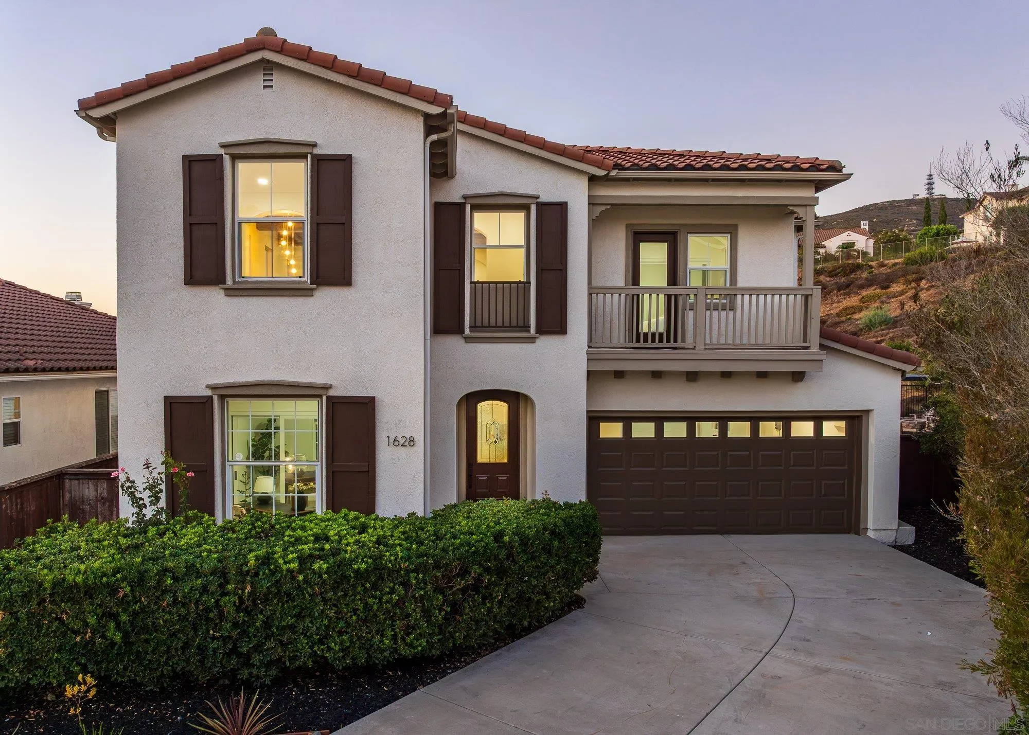 https://cdn.realtyfeed.com/cdn/127/260022340/ef5c9a1feb39384d0f731d0ca06b096d.webp