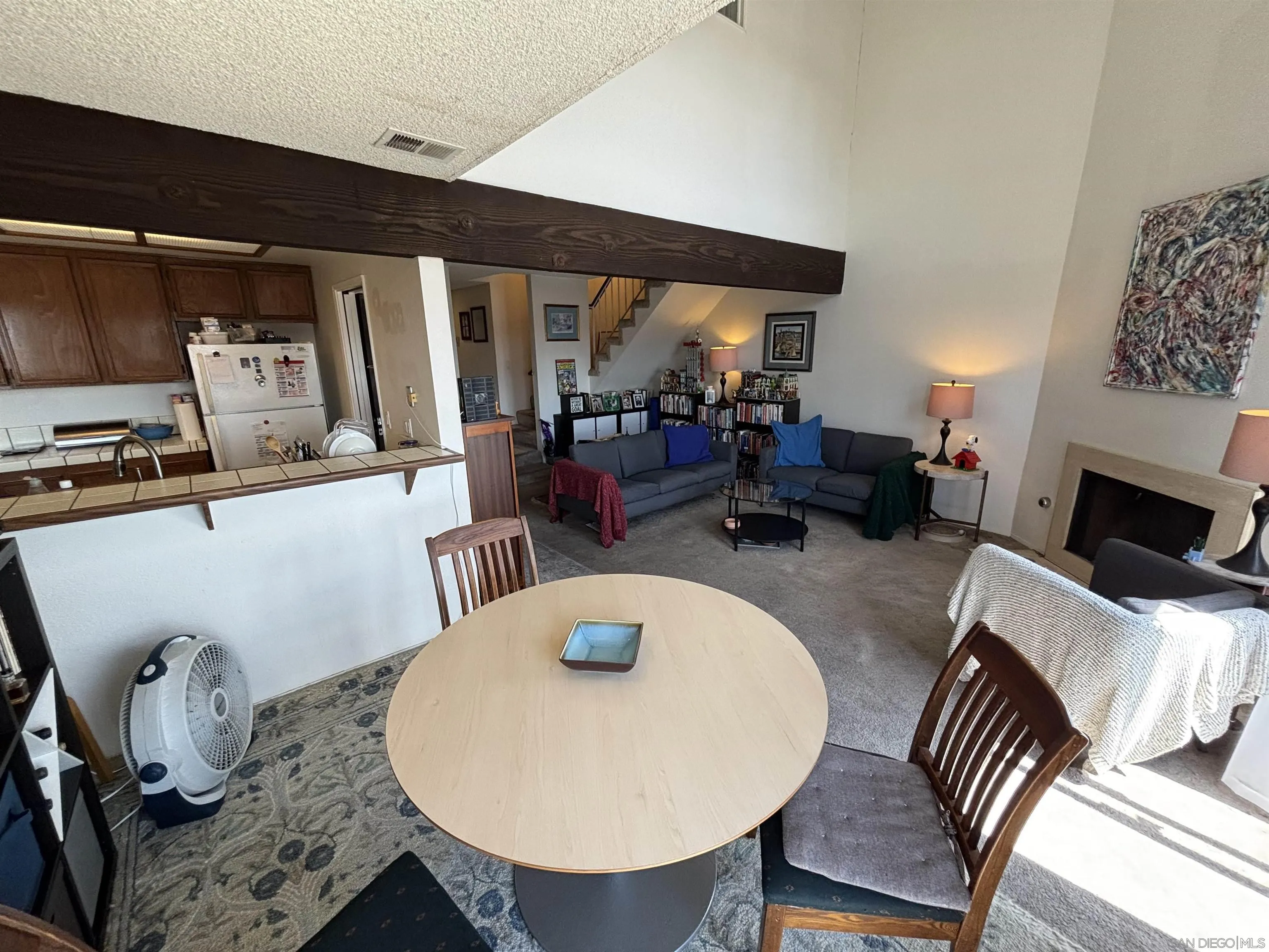 https://cdn.realtyfeed.com/cdn/127/260022346/38762ff5ef267822c3f15657f9eac49e.webp
