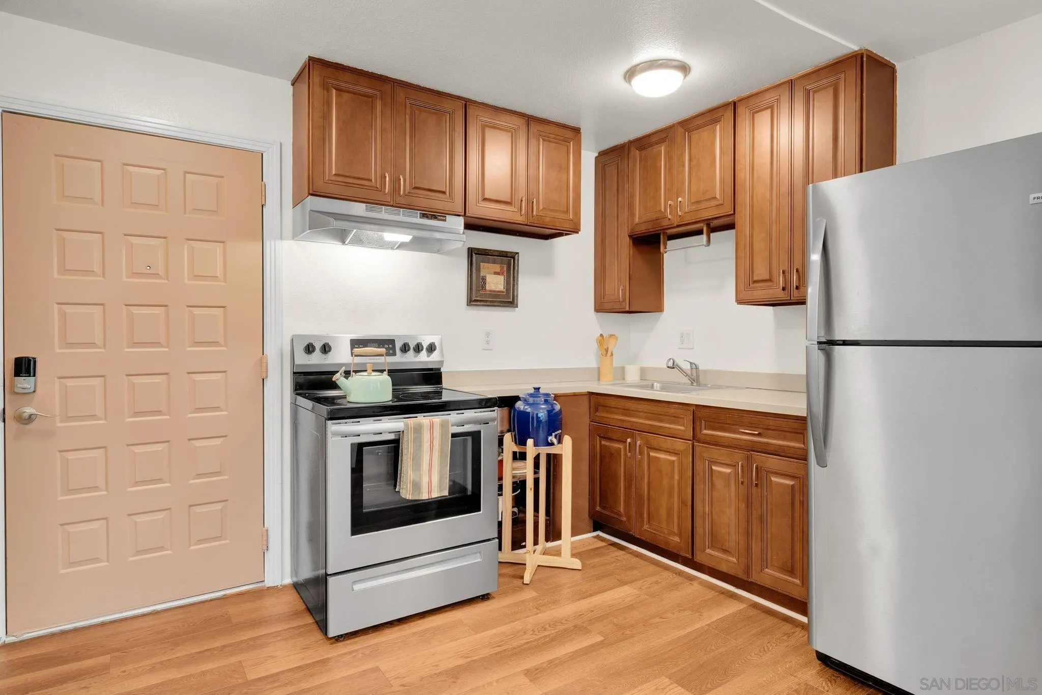 https://cdn.realtyfeed.com/cdn/127/260022347/60a060bdbd8972d6119ef56c3f0a4964.webp
